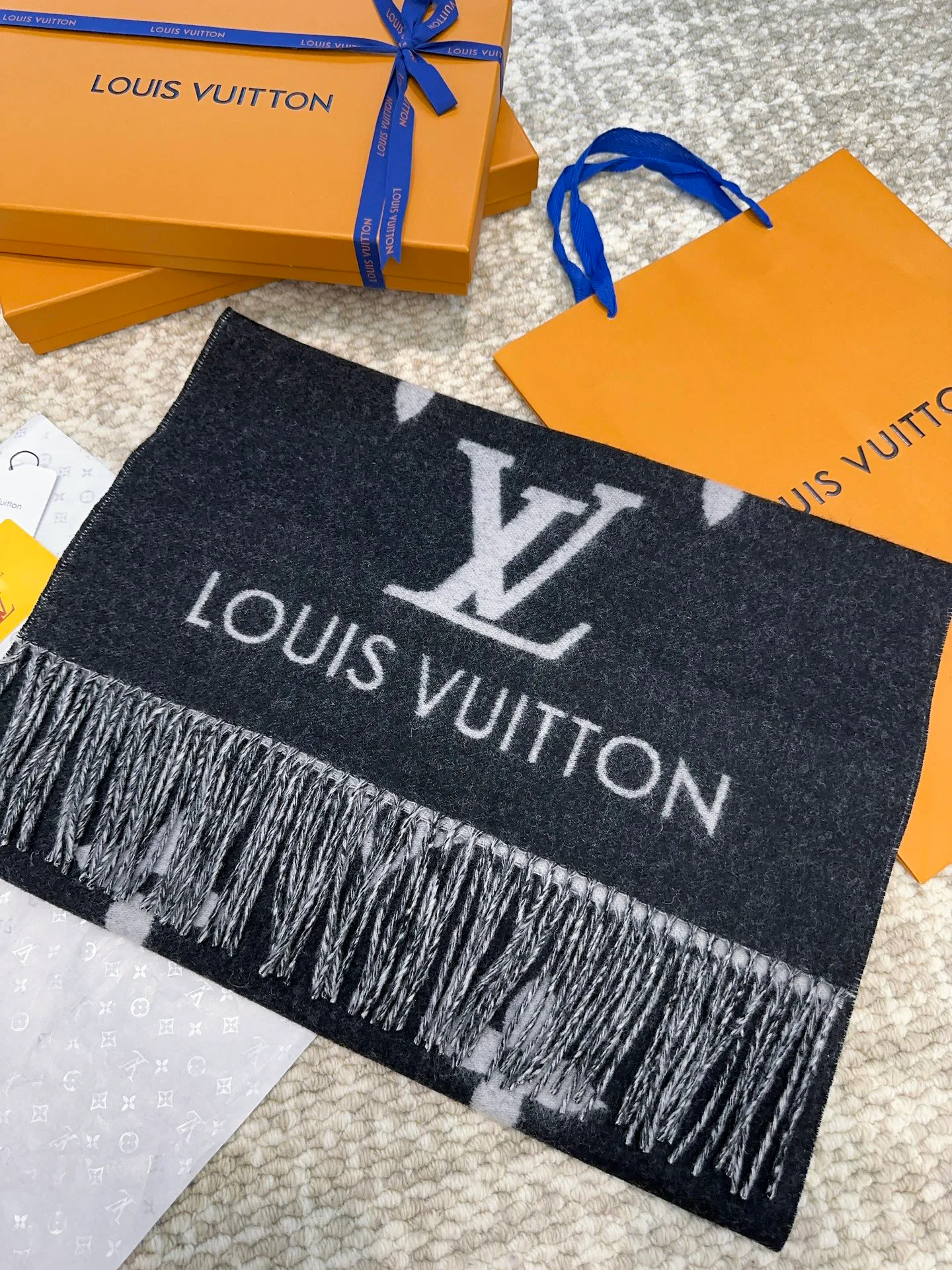 Шарфы Louis Vuitton 1214783