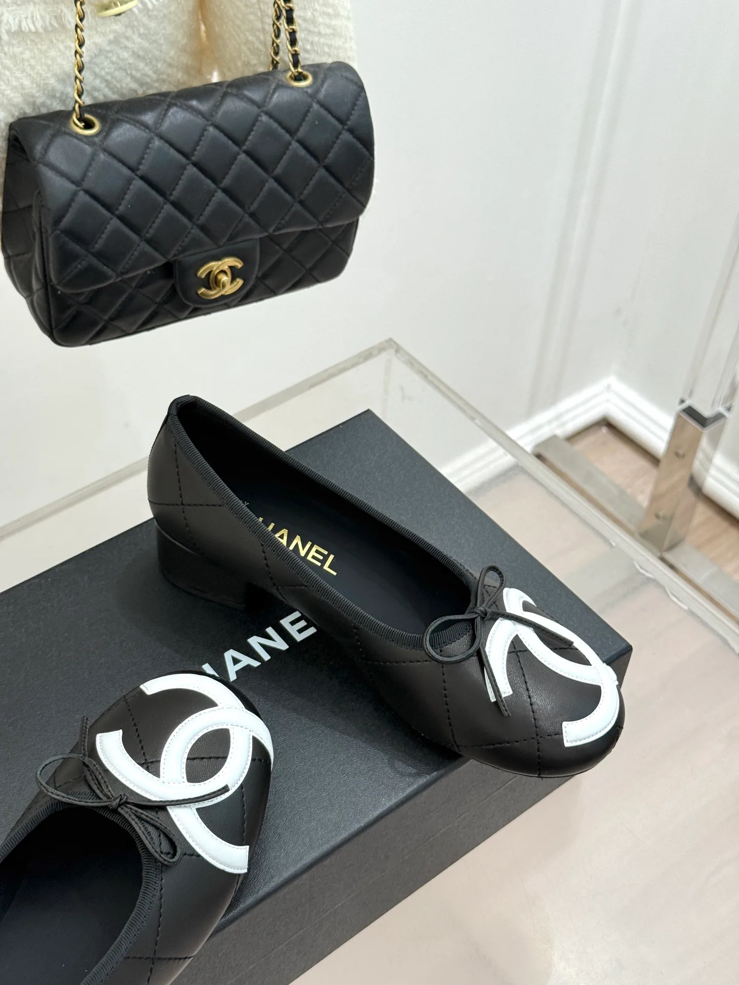 Балетки Женские Chanel 17303672