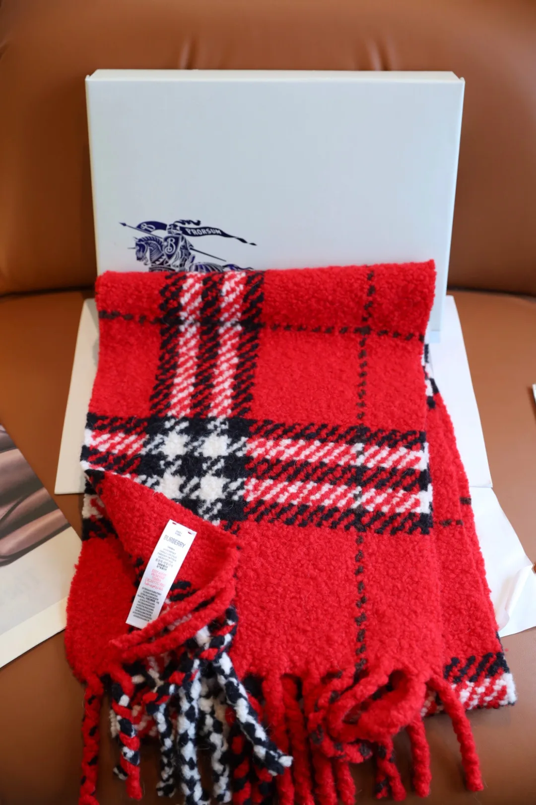 Шарфы Burberry 2273338