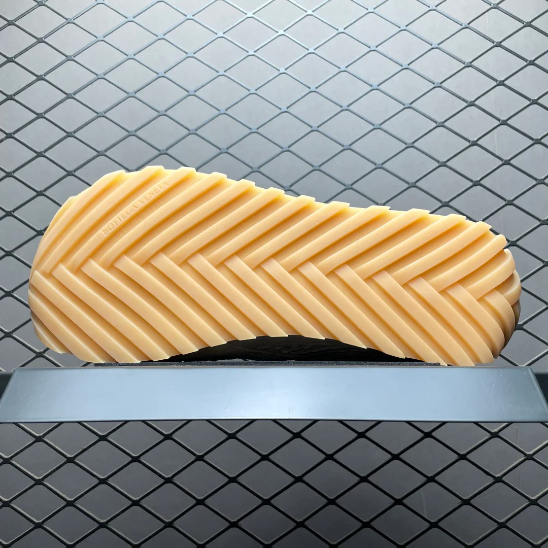 Кроссовки Женские Bottega Veneta 1276691