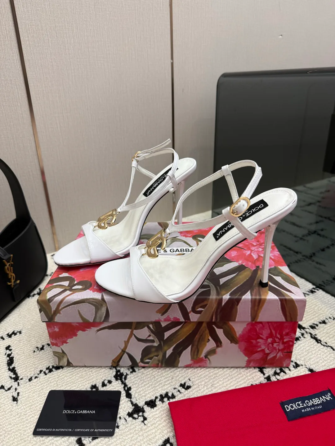Босоножки Женские Dolce & Gabbana 18335956