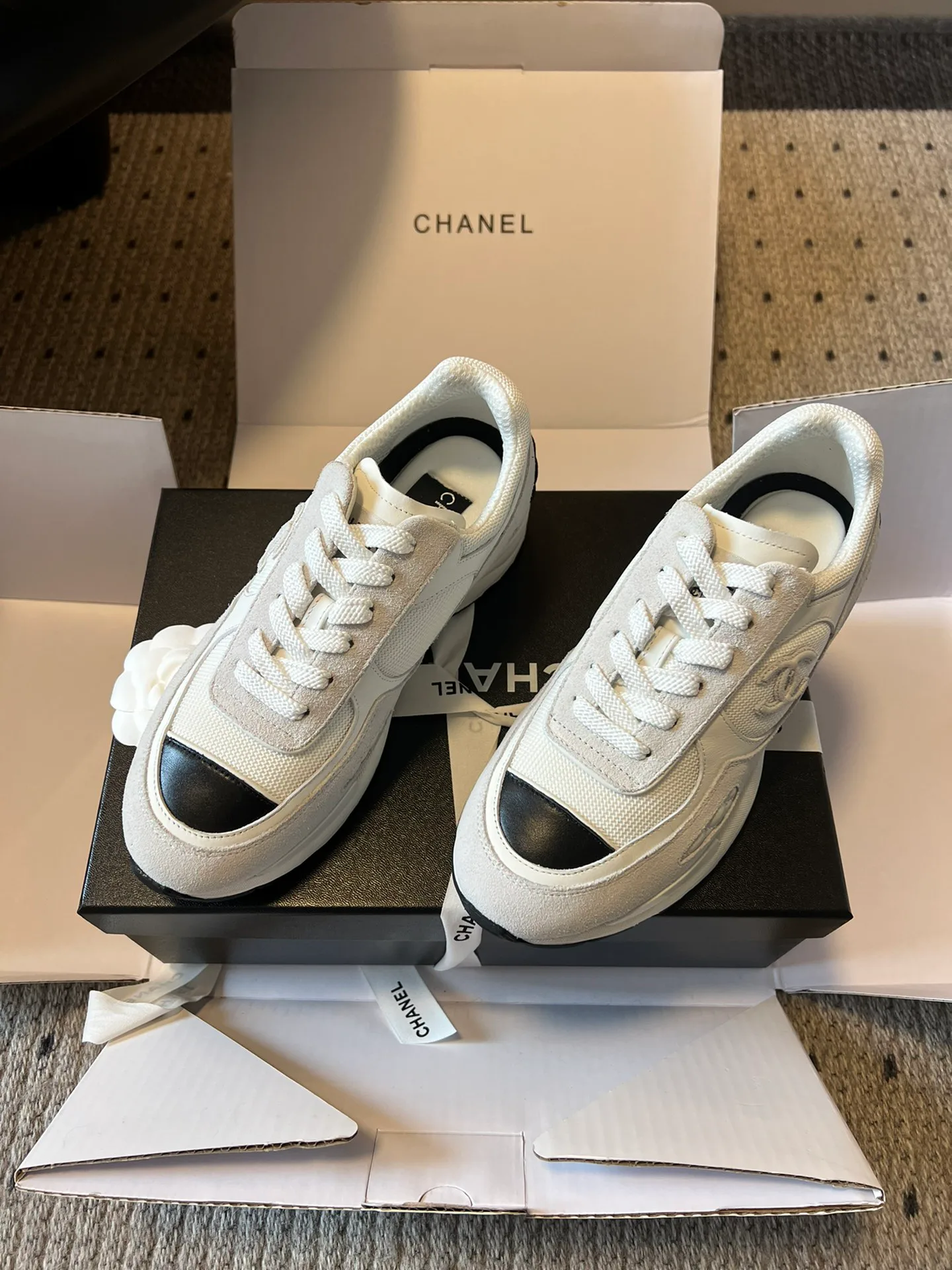 Кроссовки Женские Chanel 1122494