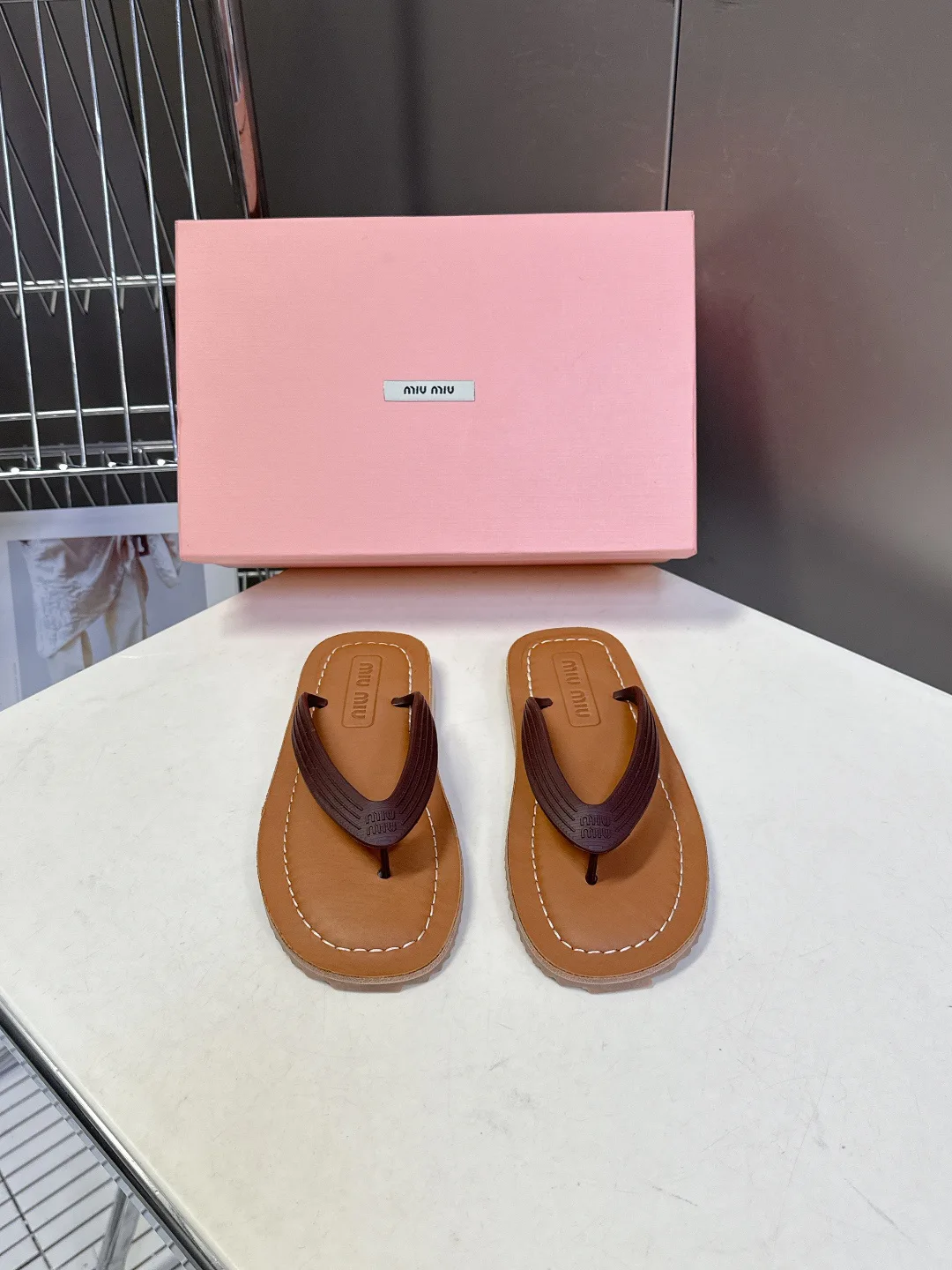 Шлепанцы Женские Miu Miu 13332463