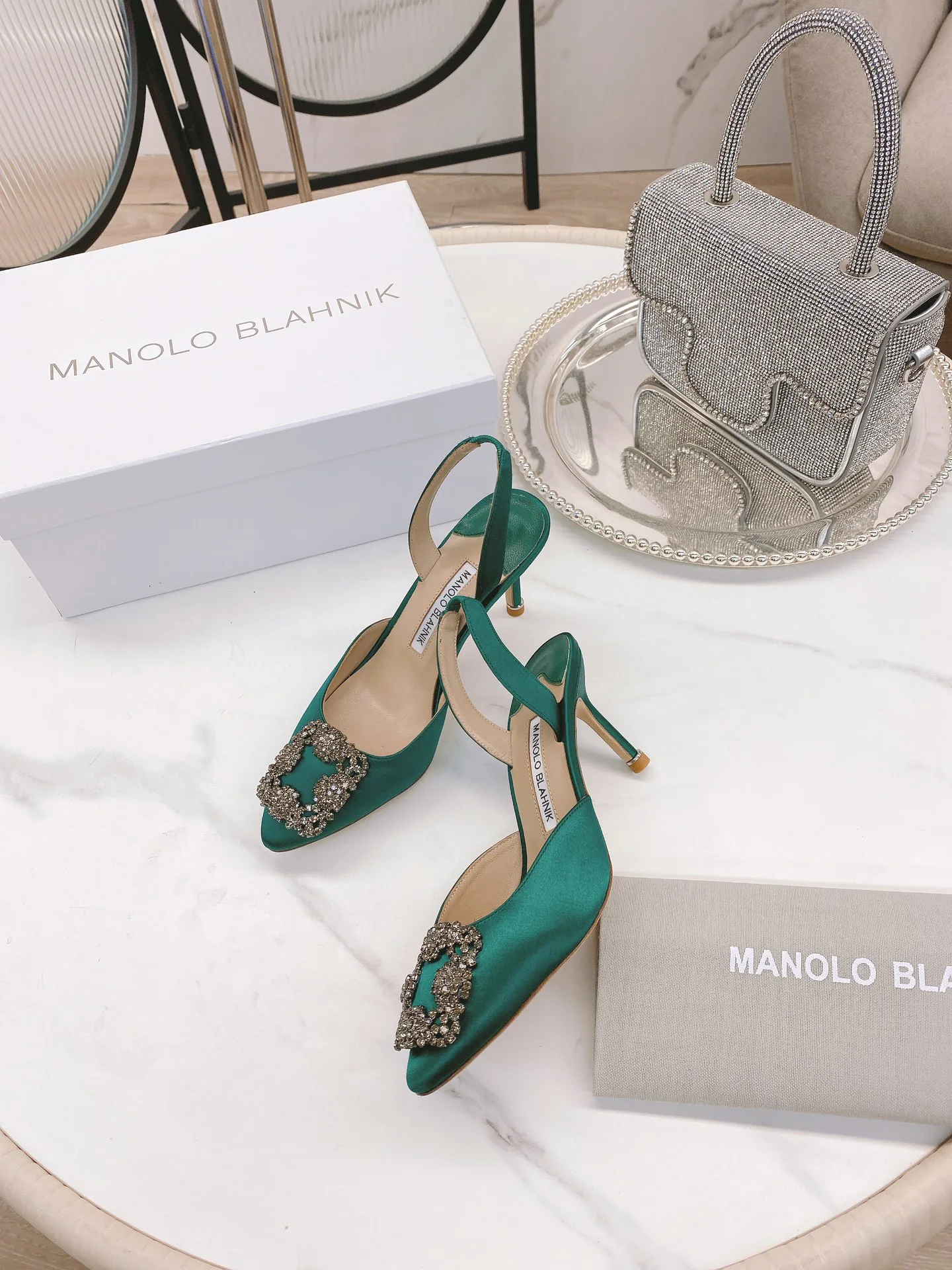 Туфли Женские Manolo Blahnik 18482413