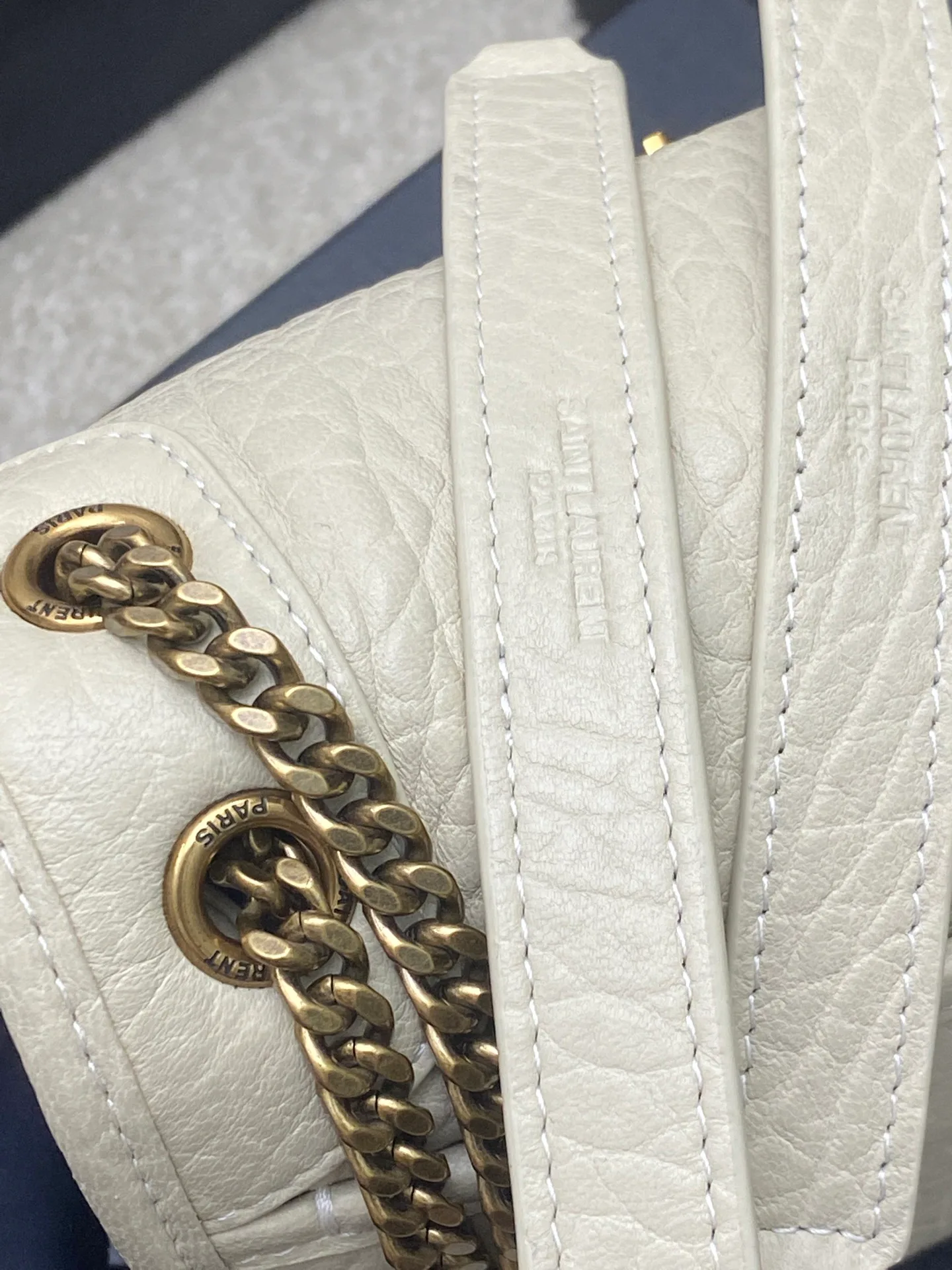 Классические Сумки Женские Saint Laurent 13435184