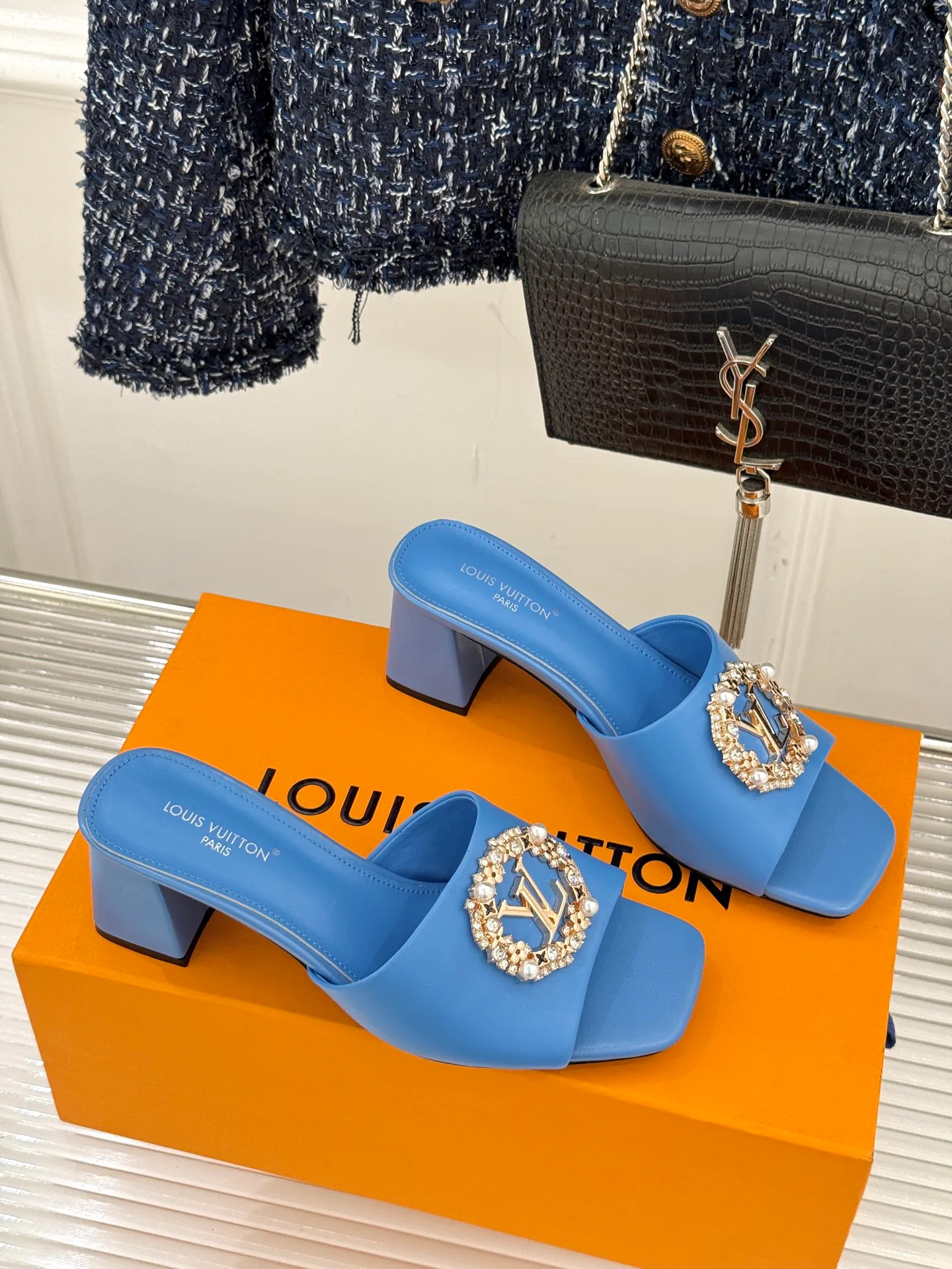 Босоножки Женские Louis Vuitton 2768107