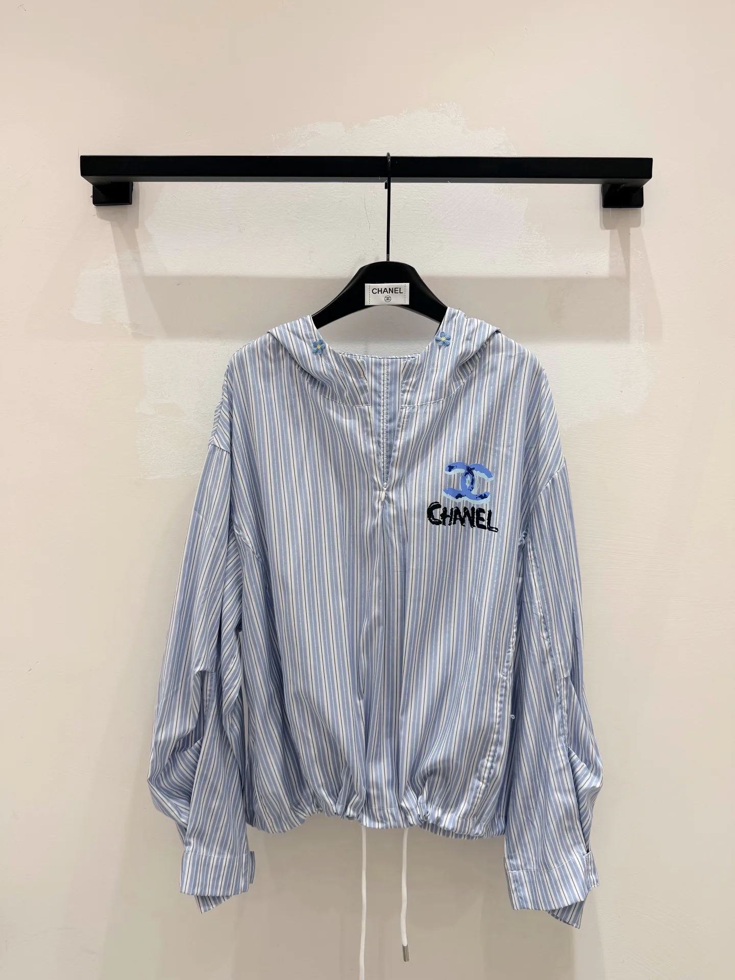 Куртки И Пуховики Женские Chanel 12625487