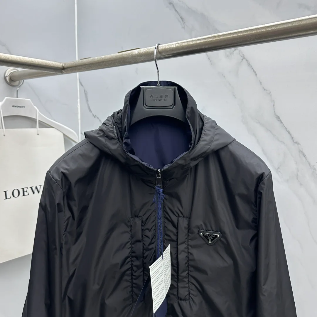 Куртки И Пуховики Мужские Prada 18246852