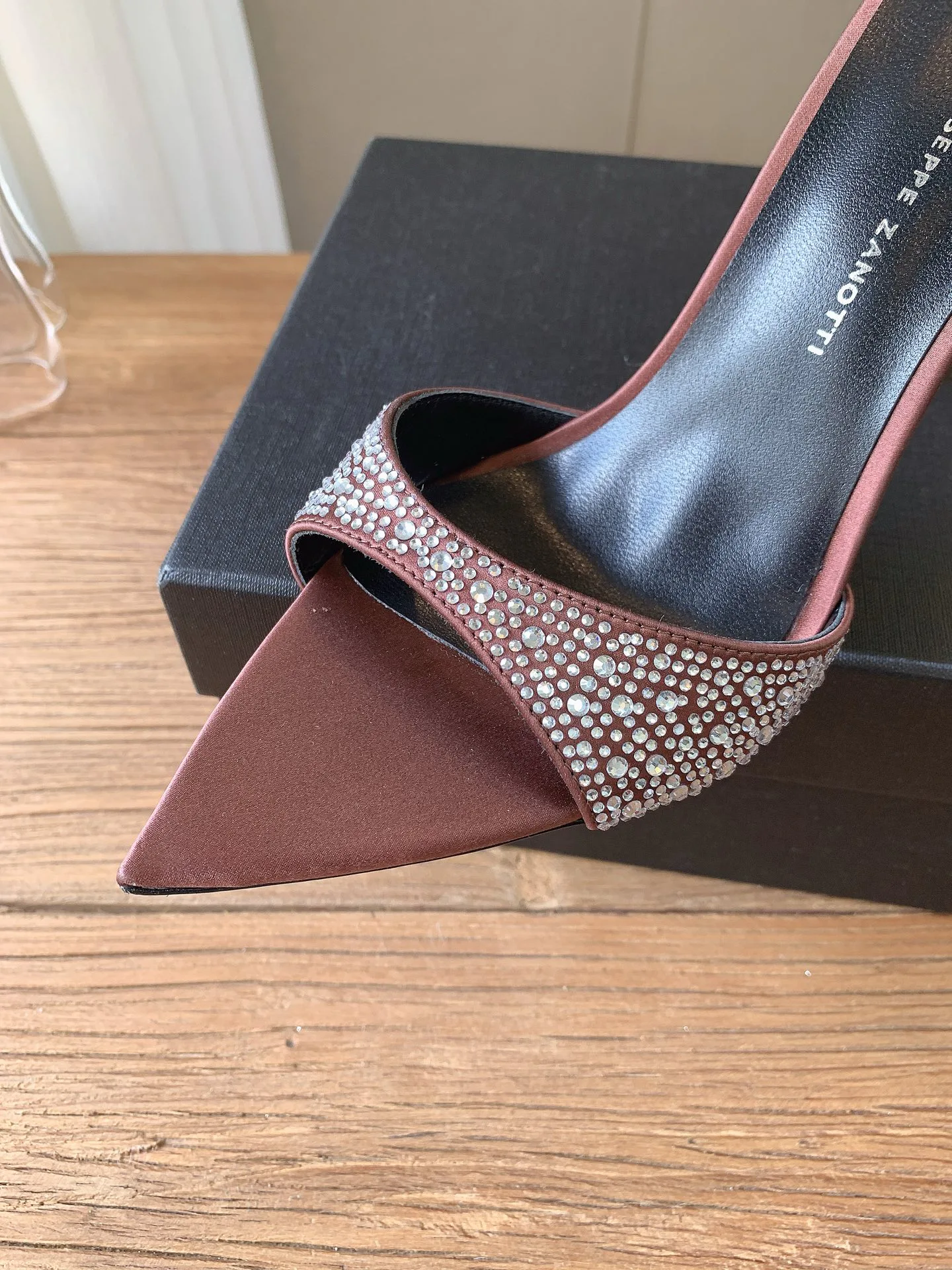 Туфли Женские Giuseppe Zanotti 16850472