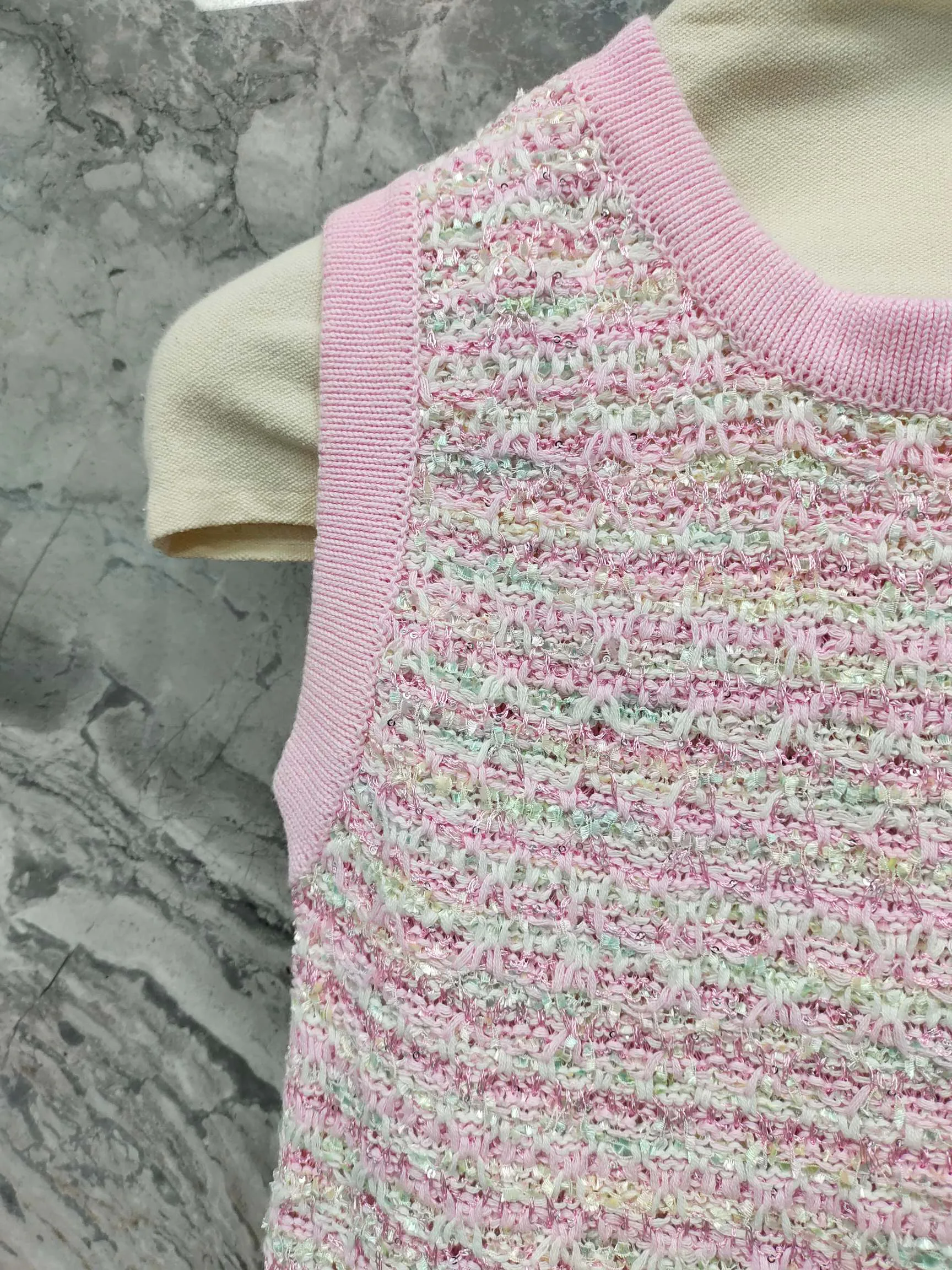 Топы Женские Chanel 11705239