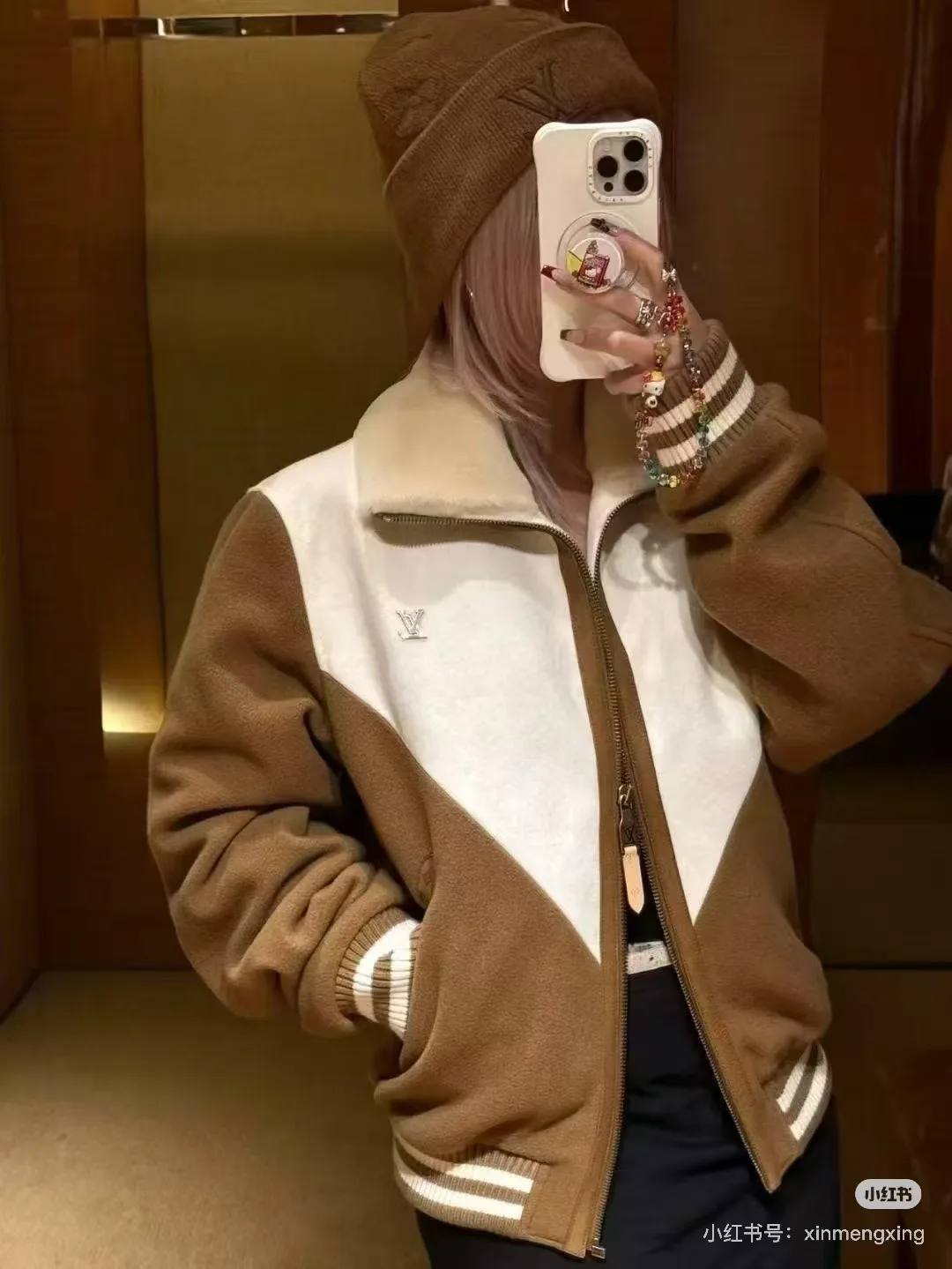 Куртки И Пуховики Женские Louis Vuitton 412877