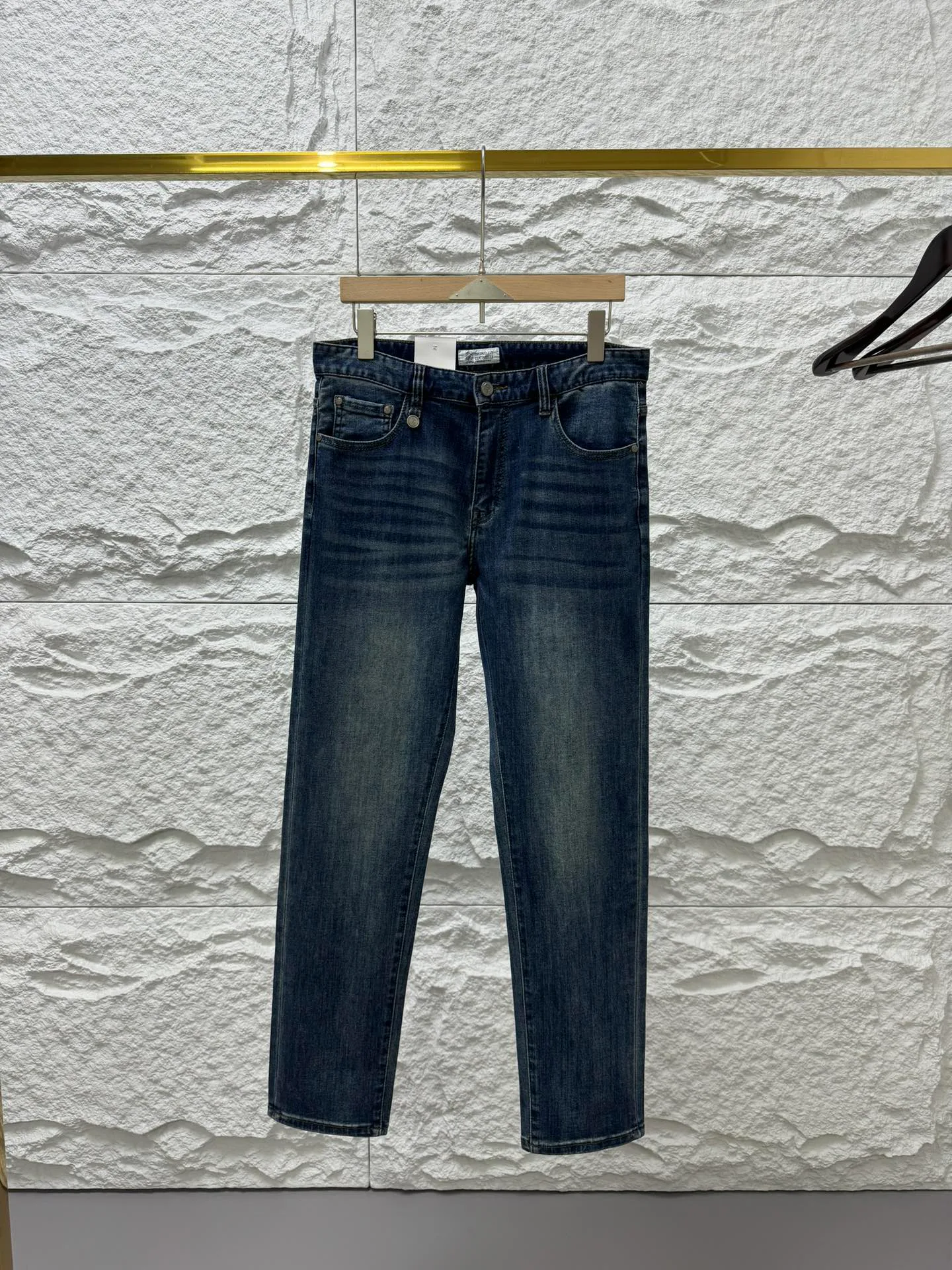 Джинсы Мужские Brunello Cucinelli 13129566