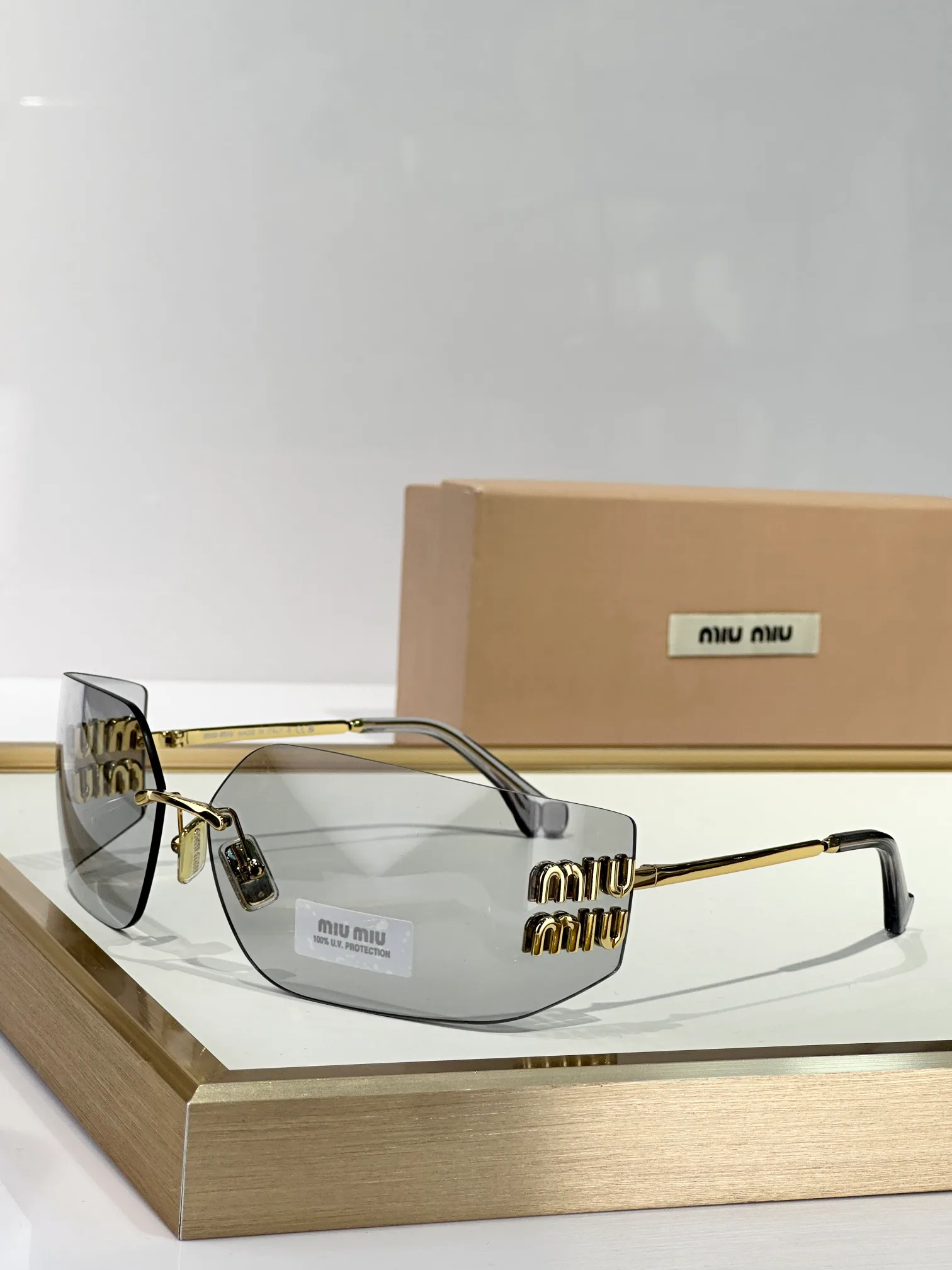 Очки Miu Miu 13352165