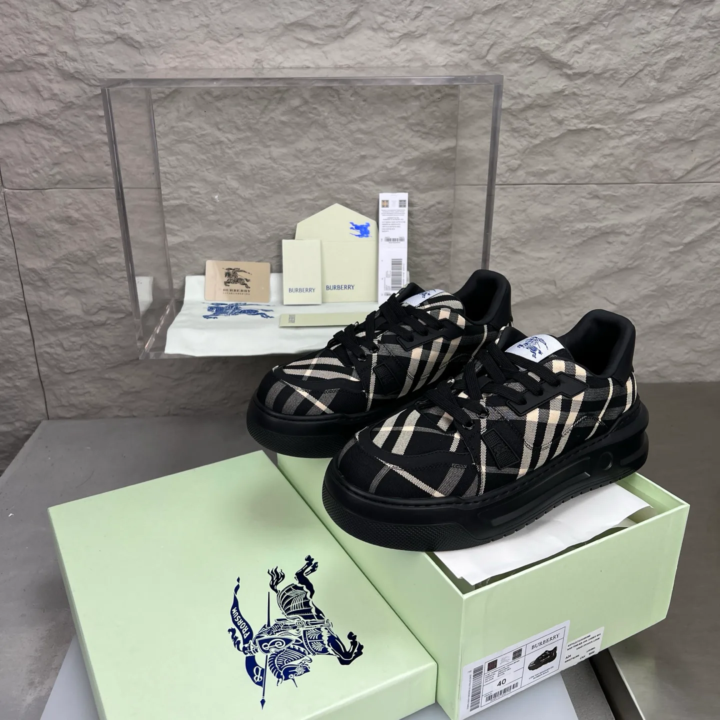 Кроссовки Мужские Burberry 11638116