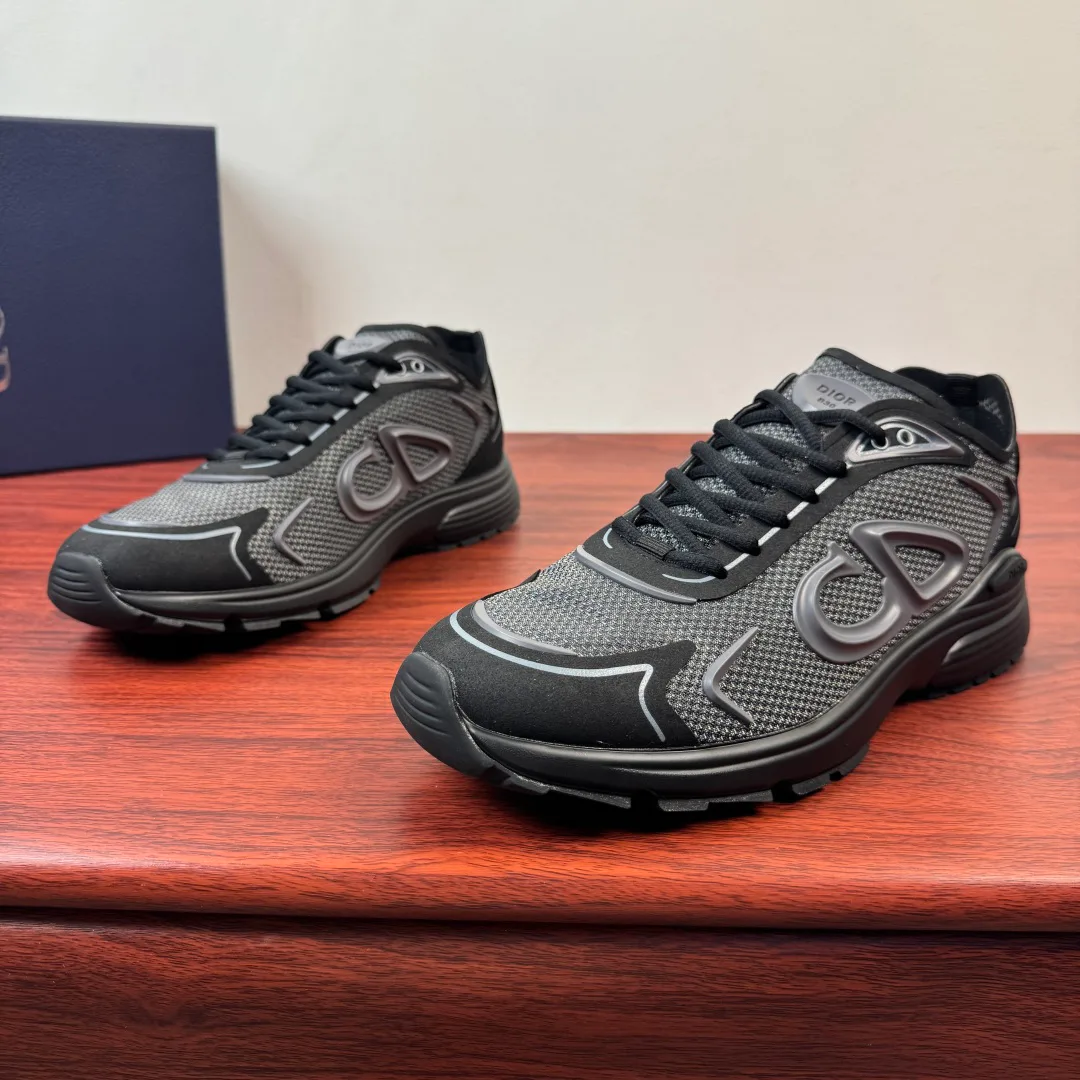 Кроссовки Мужские Christian Dior 13216361