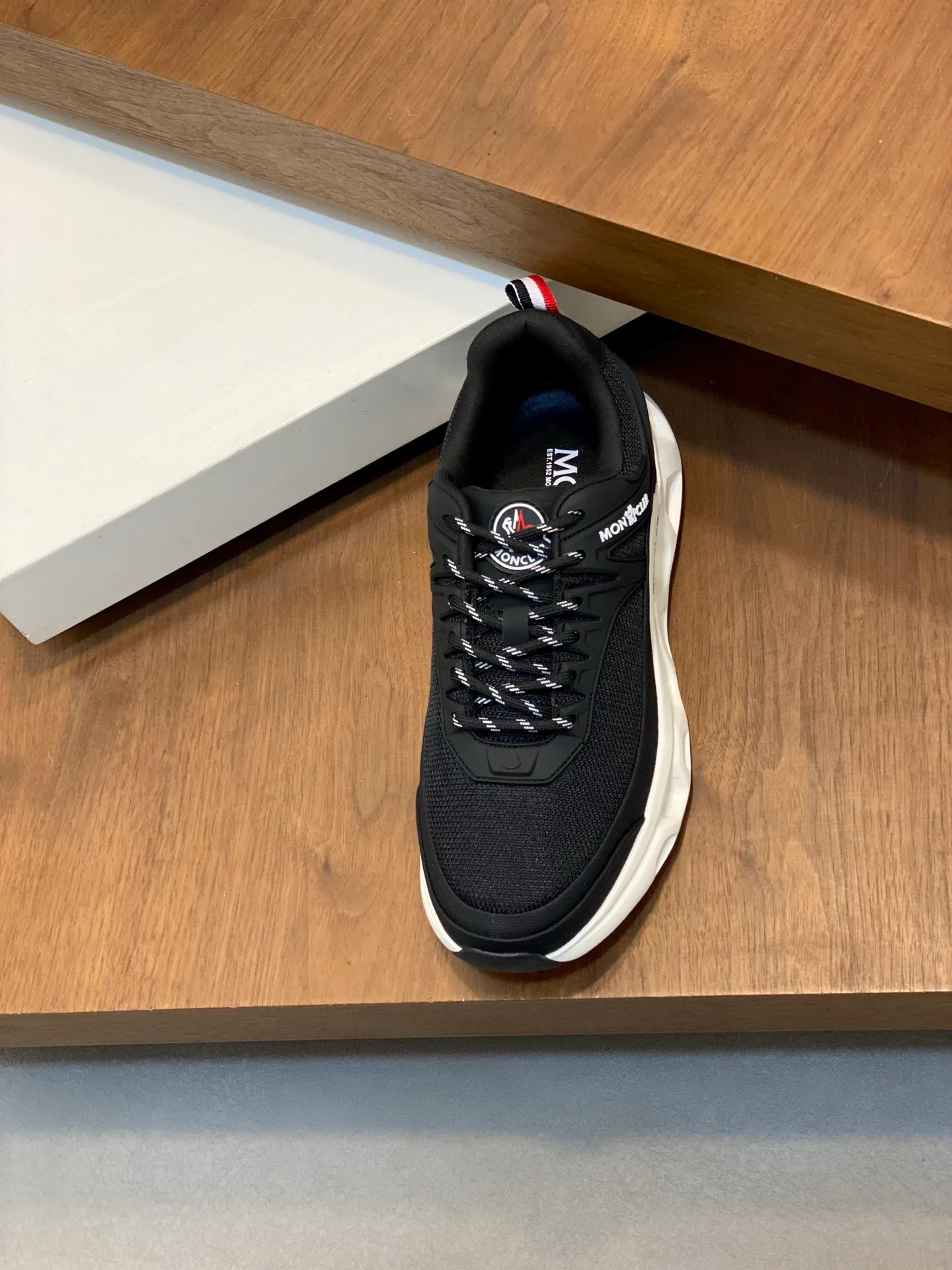 Кроссовки Мужские Moncler 11917401