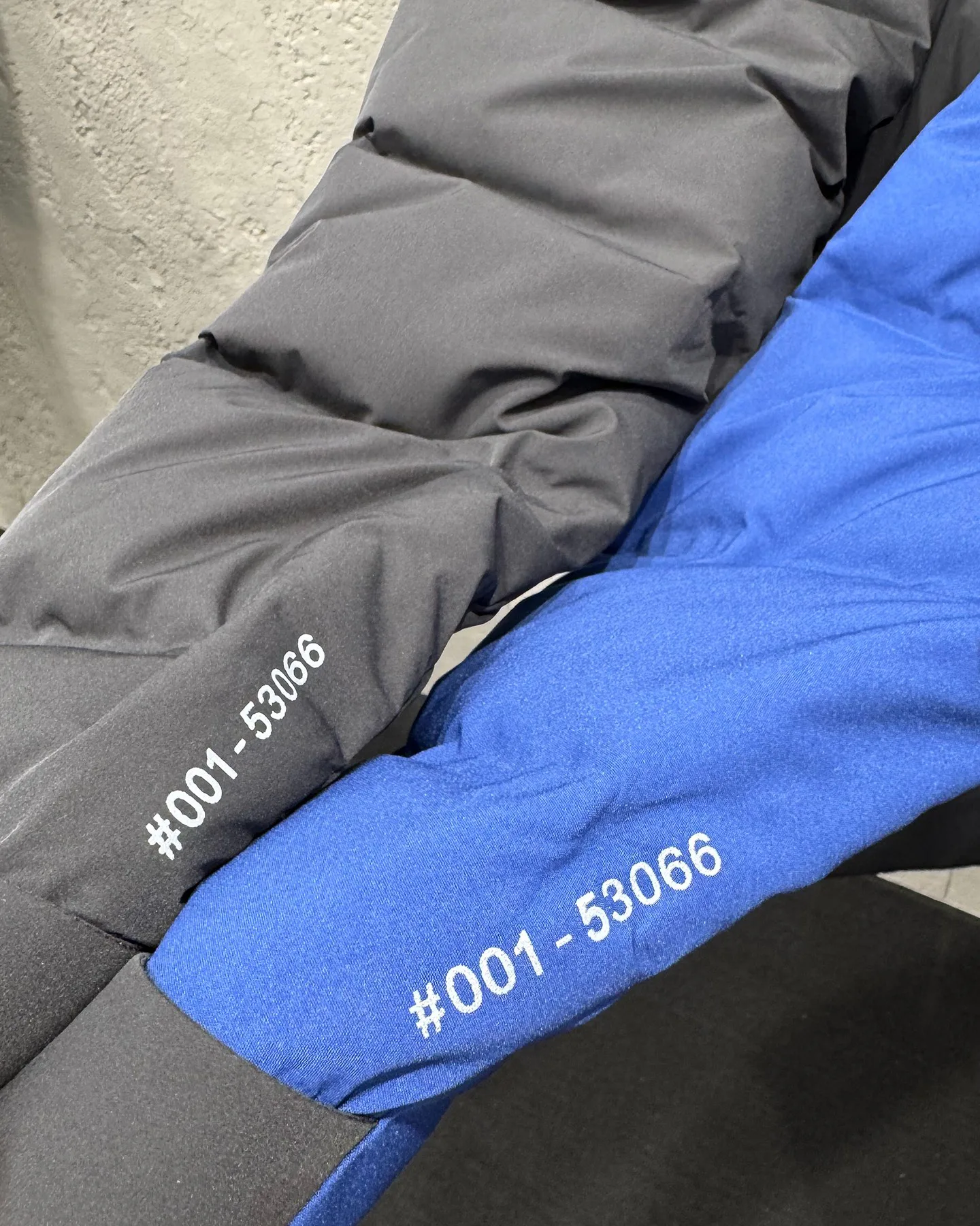 Куртки И Пуховики Мужские Moncler 17942231