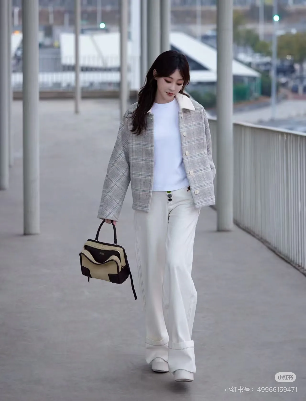 Классические Сумки Женские Loewe 12179672