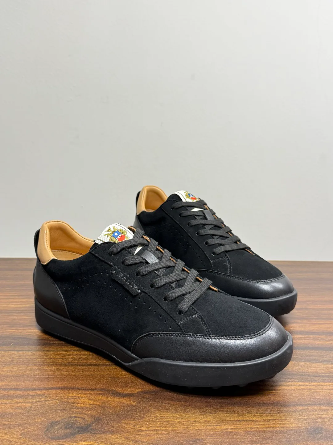 Кроссовки Мужские Bally 19716416