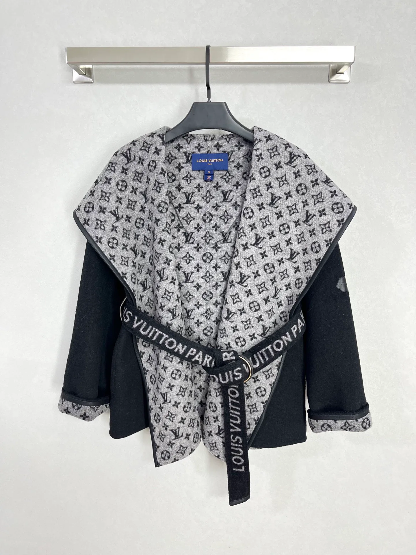 Пальто Женские Louis Vuitton 3532915