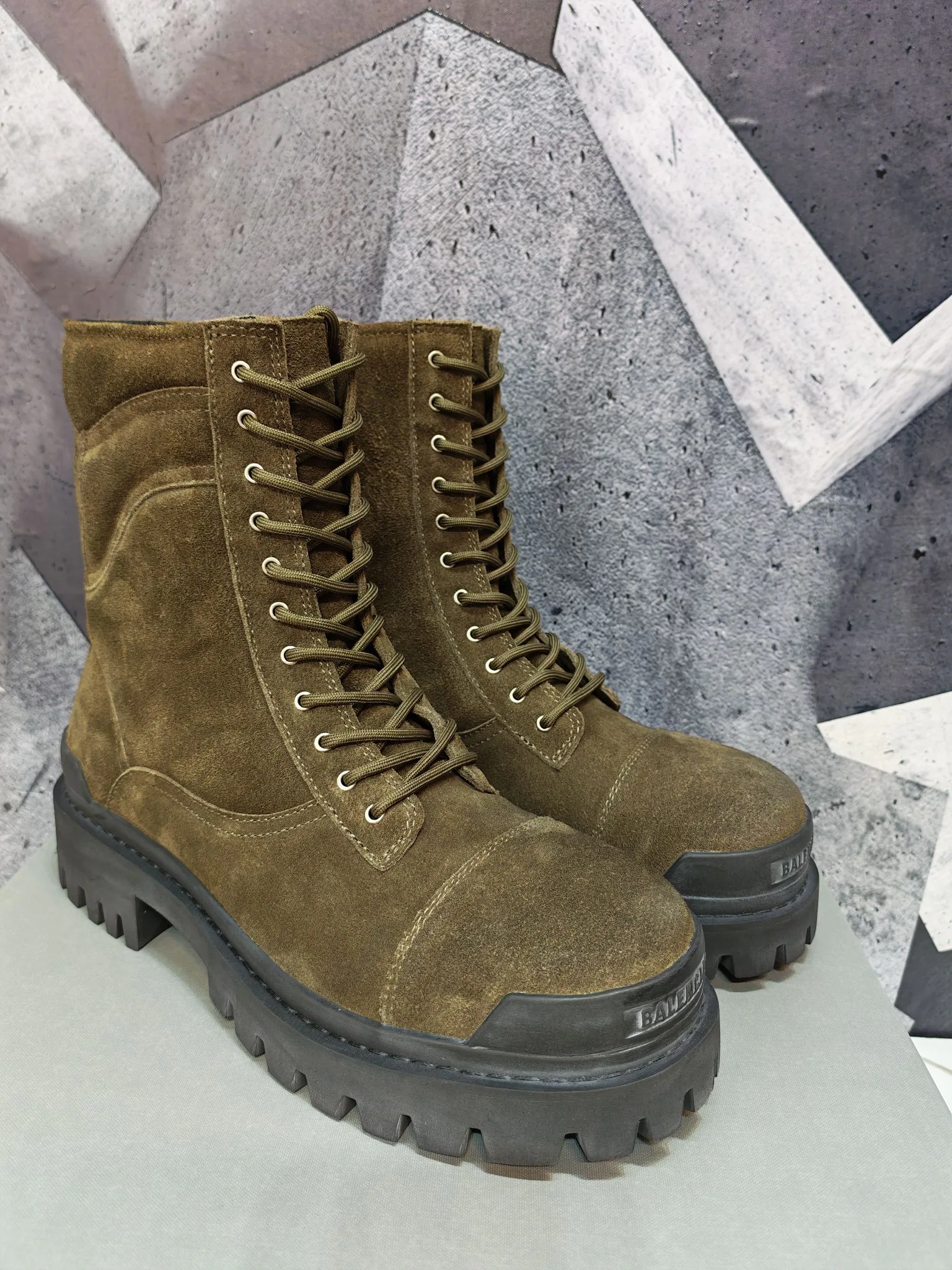 Ботинки Мужские Balenciaga 17962238