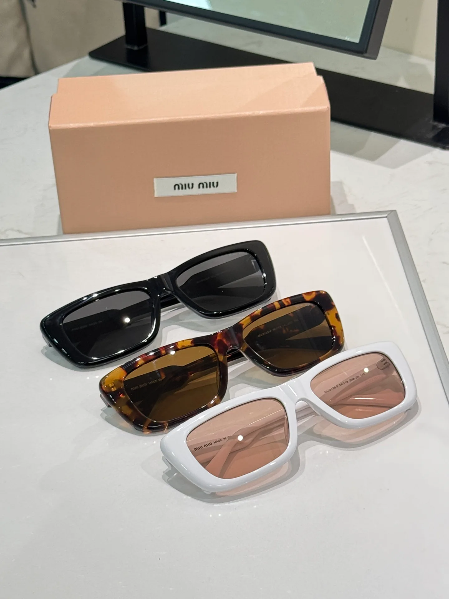 Очки Miu Miu 12959402