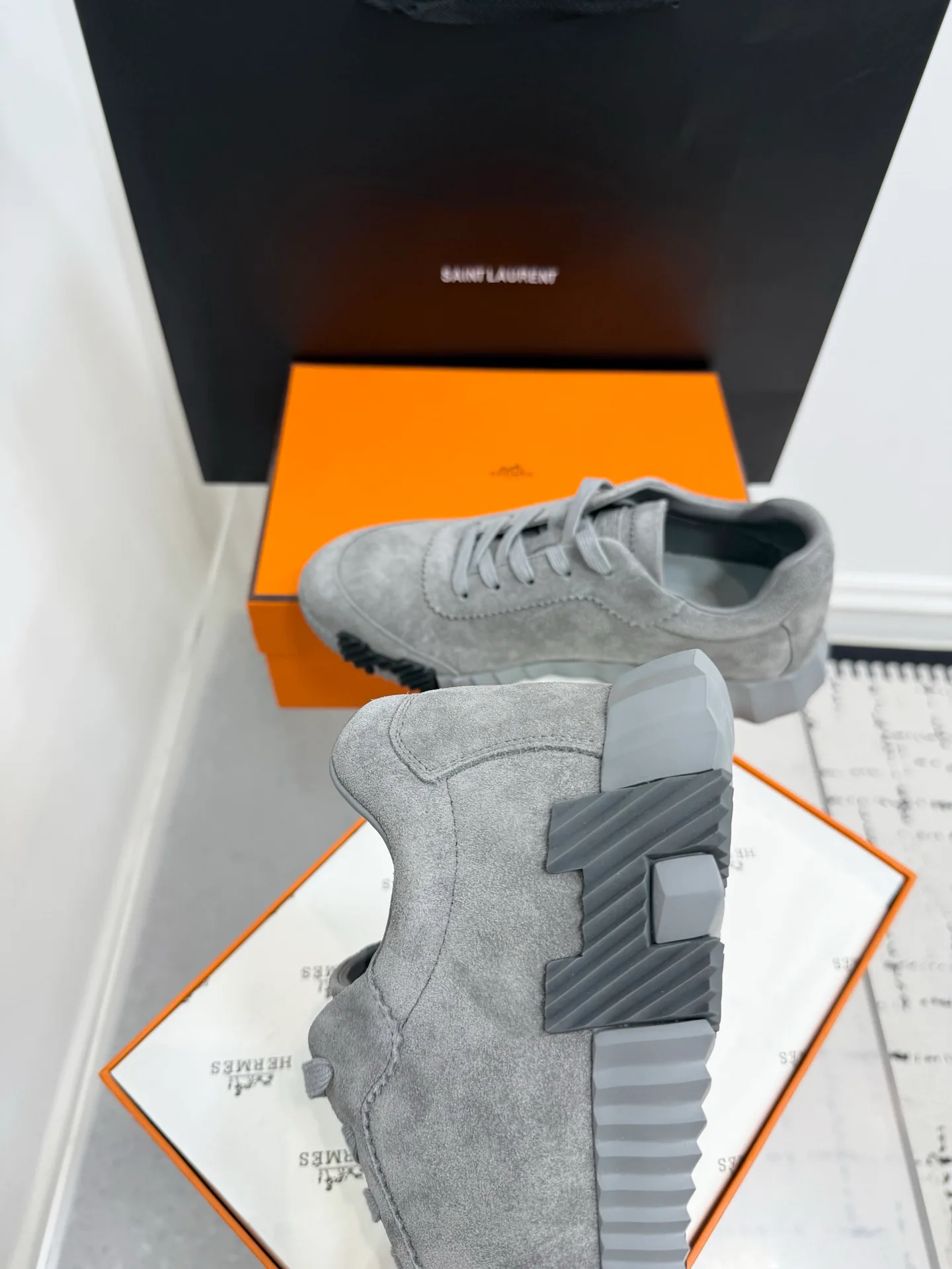 Кроссовки Женские Hermes 811925