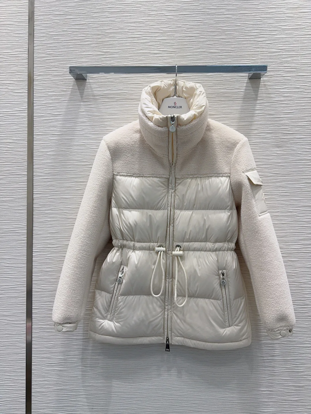 Куртки И Пуховики Женские Moncler 561765