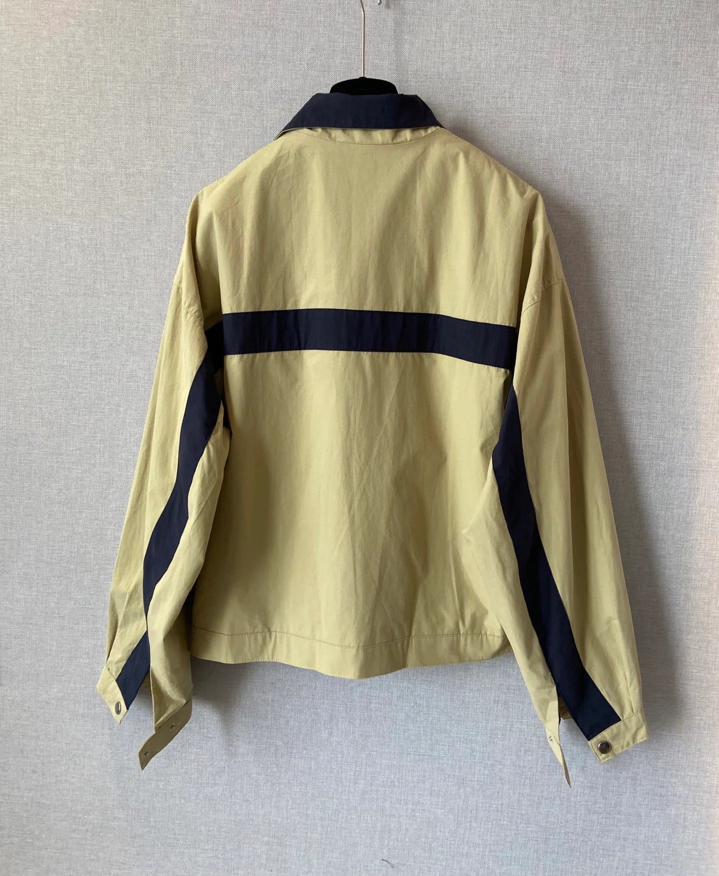 Куртки И Пуховики Женские Saint Laurent 18497050