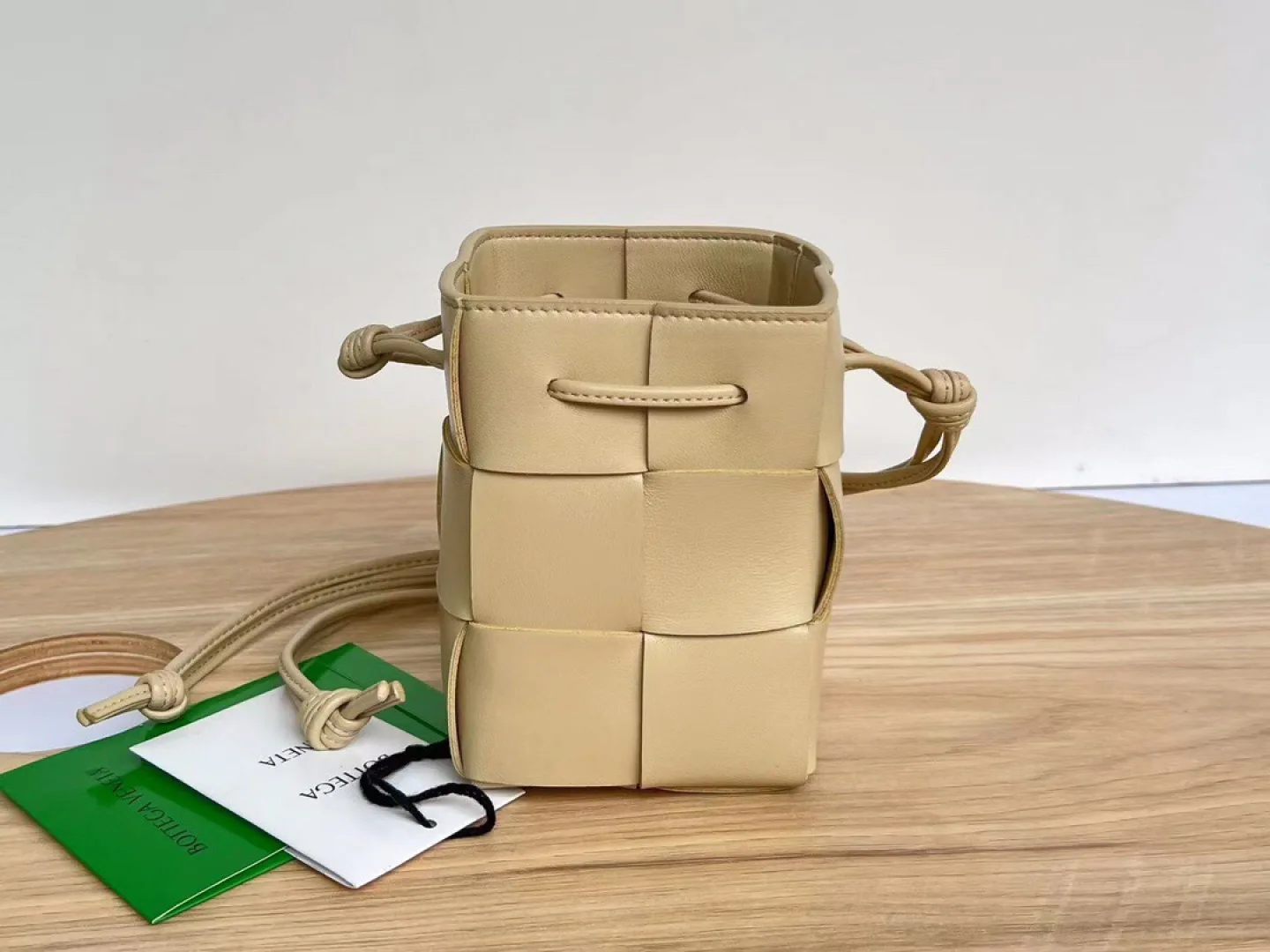 Классические Сумки Женские Bottega Veneta 10633441