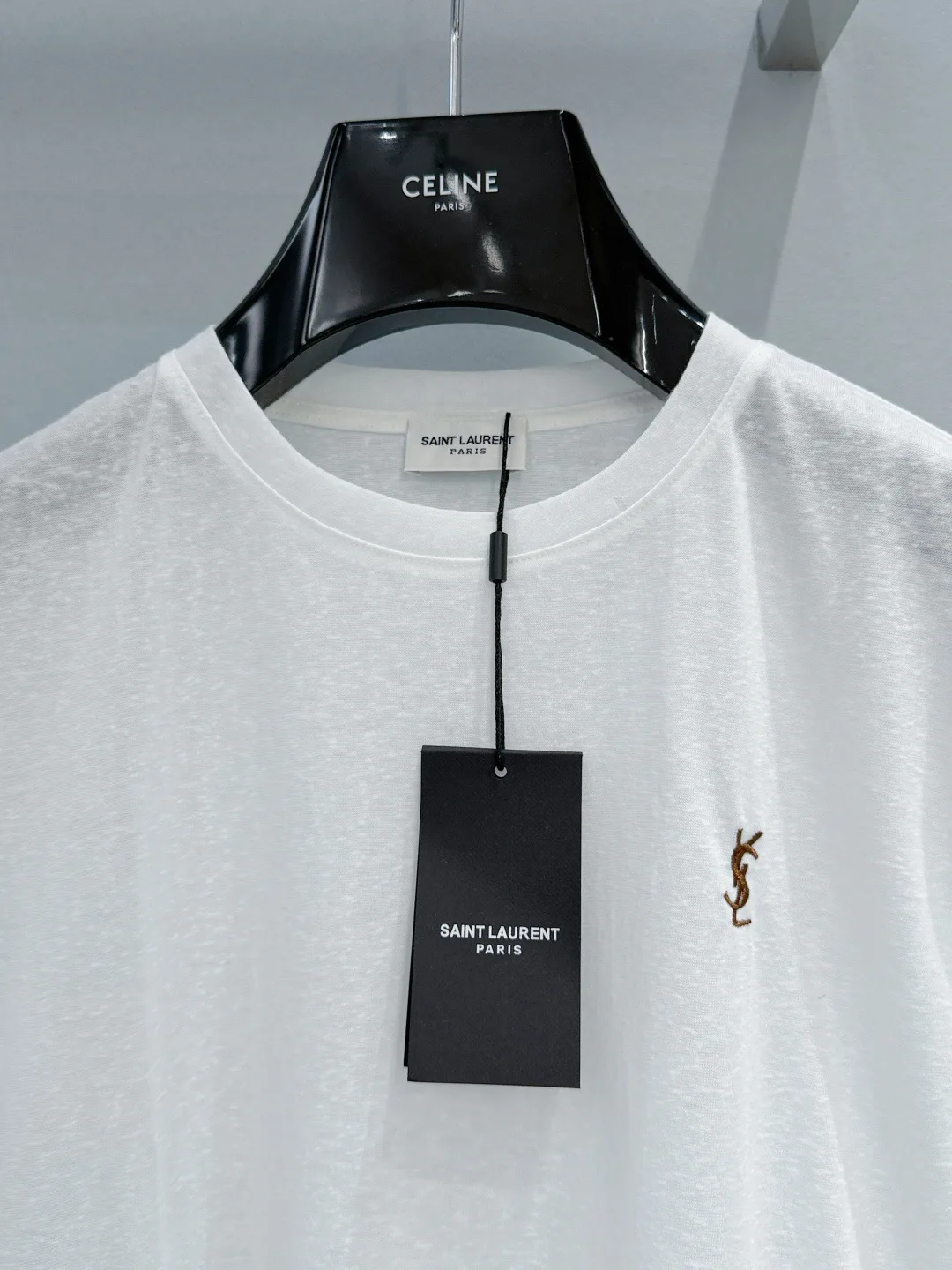 Футболки Женские Saint Laurent 12861253