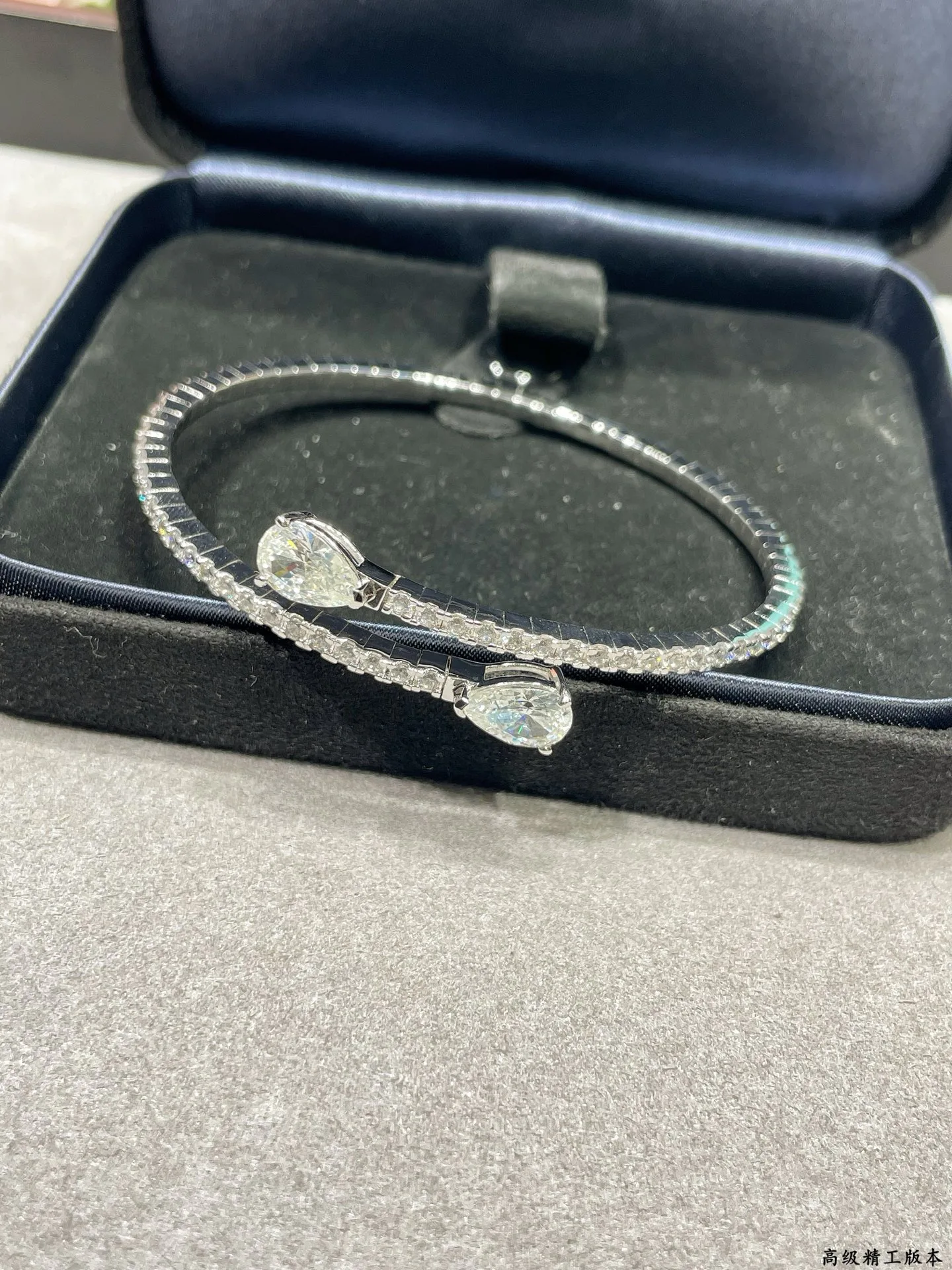 Бижутерия Graff 817652