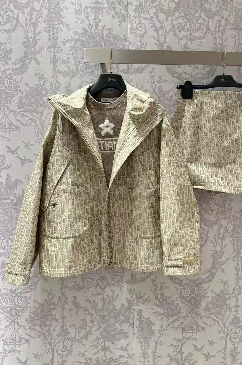 Куртки Женские Christian Dior Куртки Женские Christian Dior