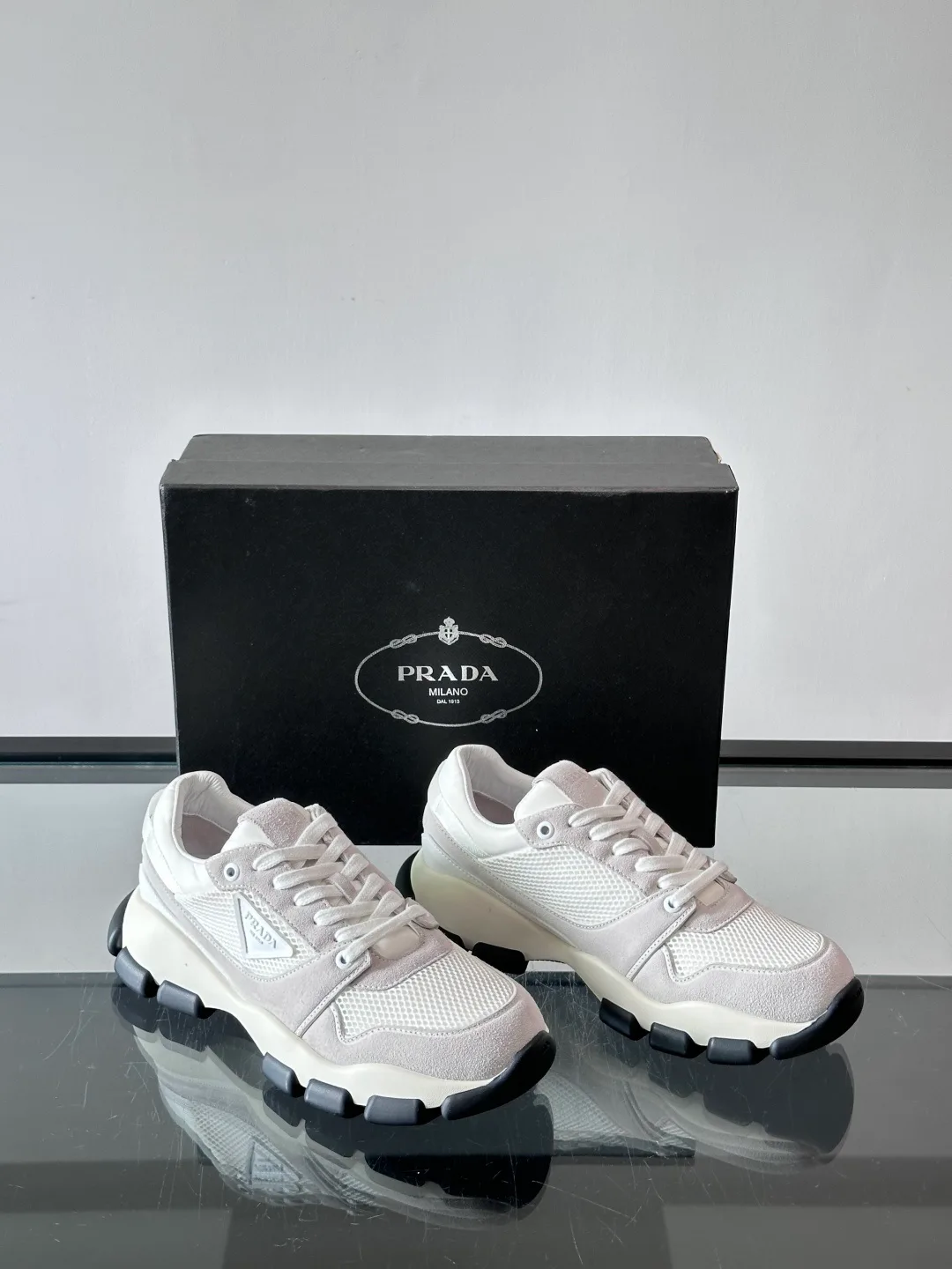 Кроссовки Мужские Prada 17498050
