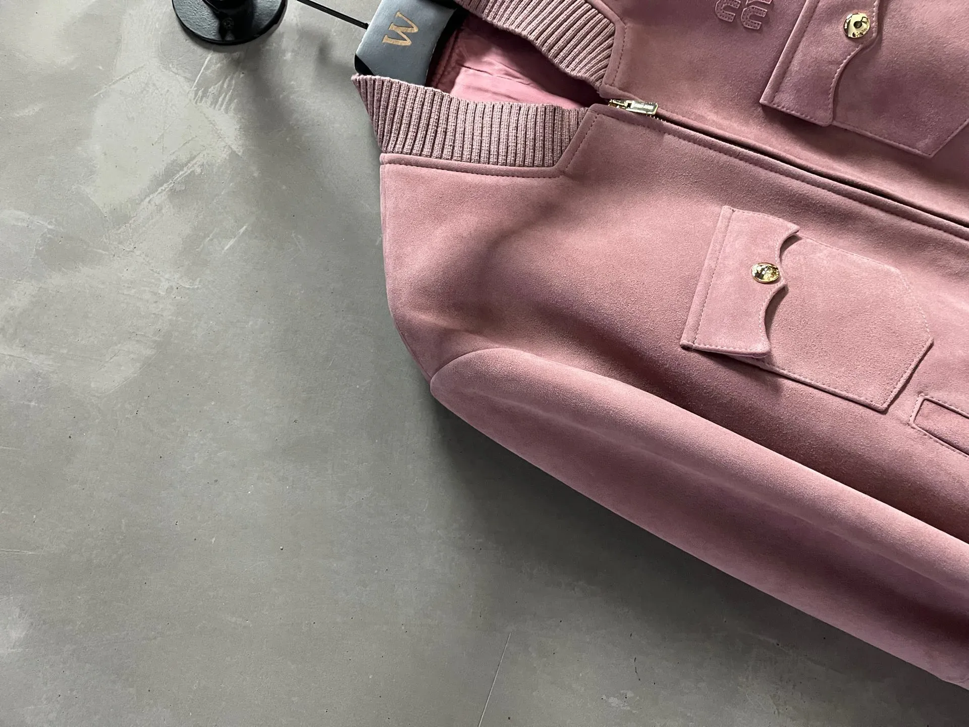 Куртки И Пуховики Женские Miu Miu 6467