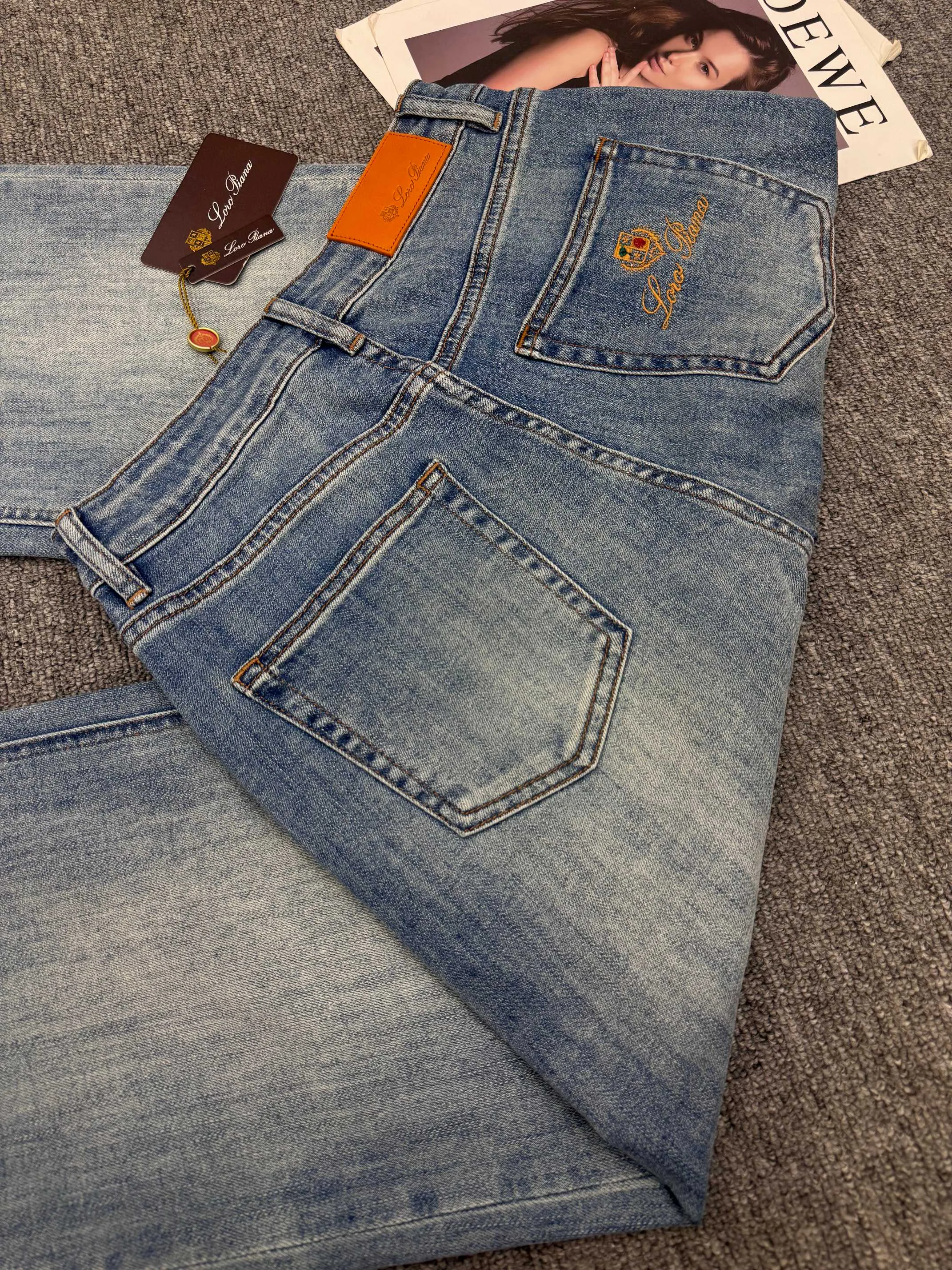 Джинсы Женские Loro Piana 11676657