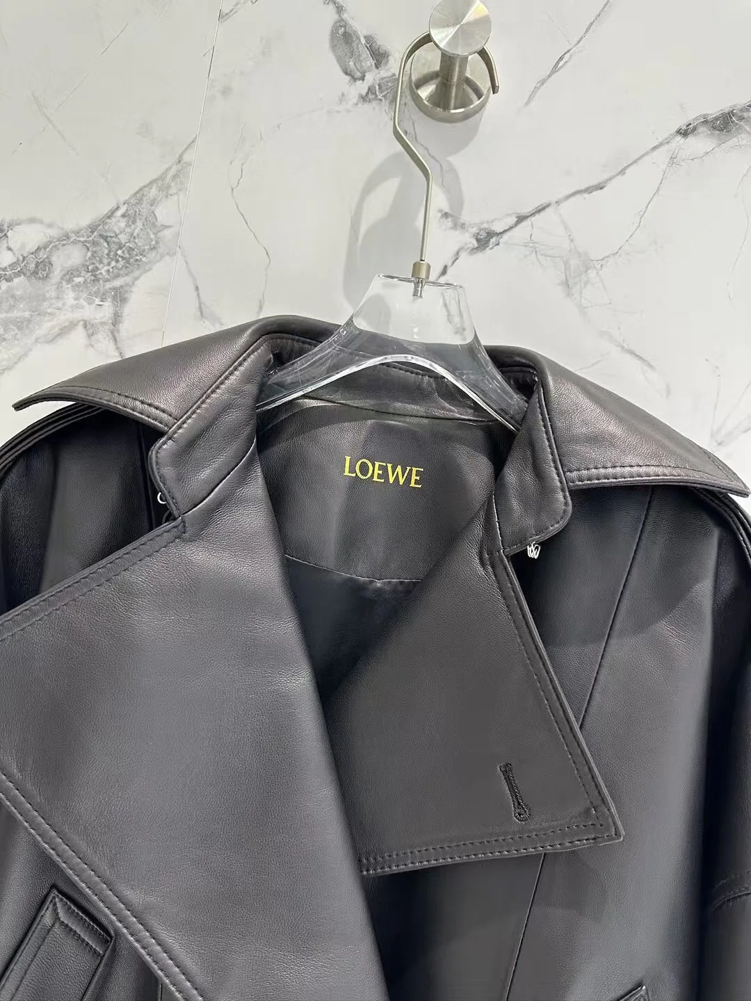 Кожаные Куртки И Дублёнки Женские Loewe 11428997