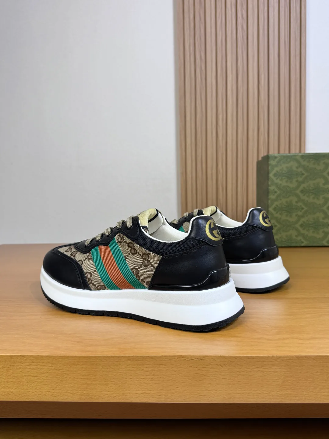 Кроссовки Мужские Gucci 115748