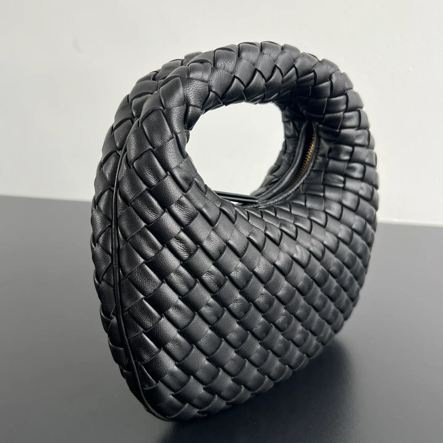 Классические Сумки Женские Bottega Veneta 13306159