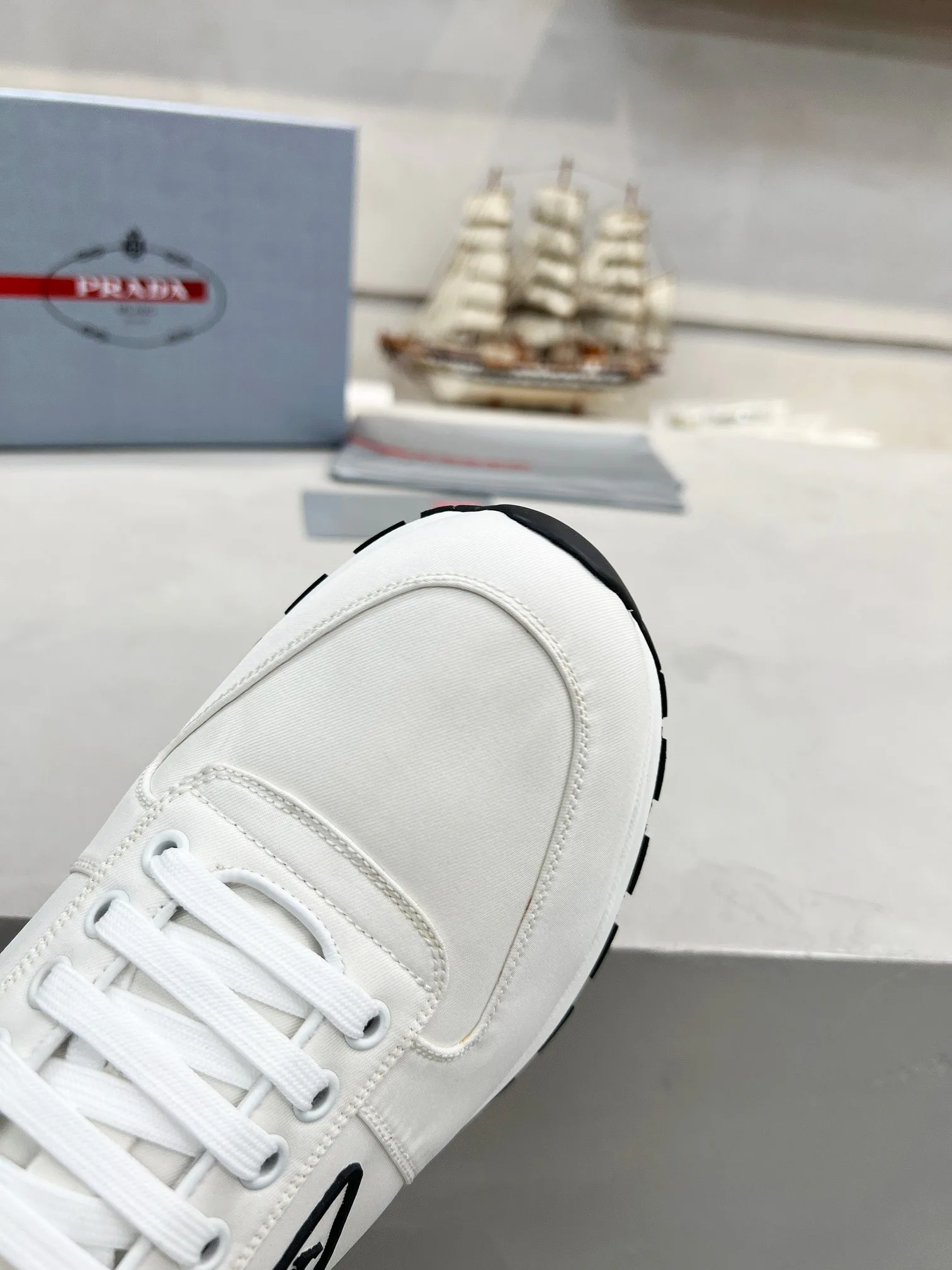 Кроссовки Мужские Prada 1801607