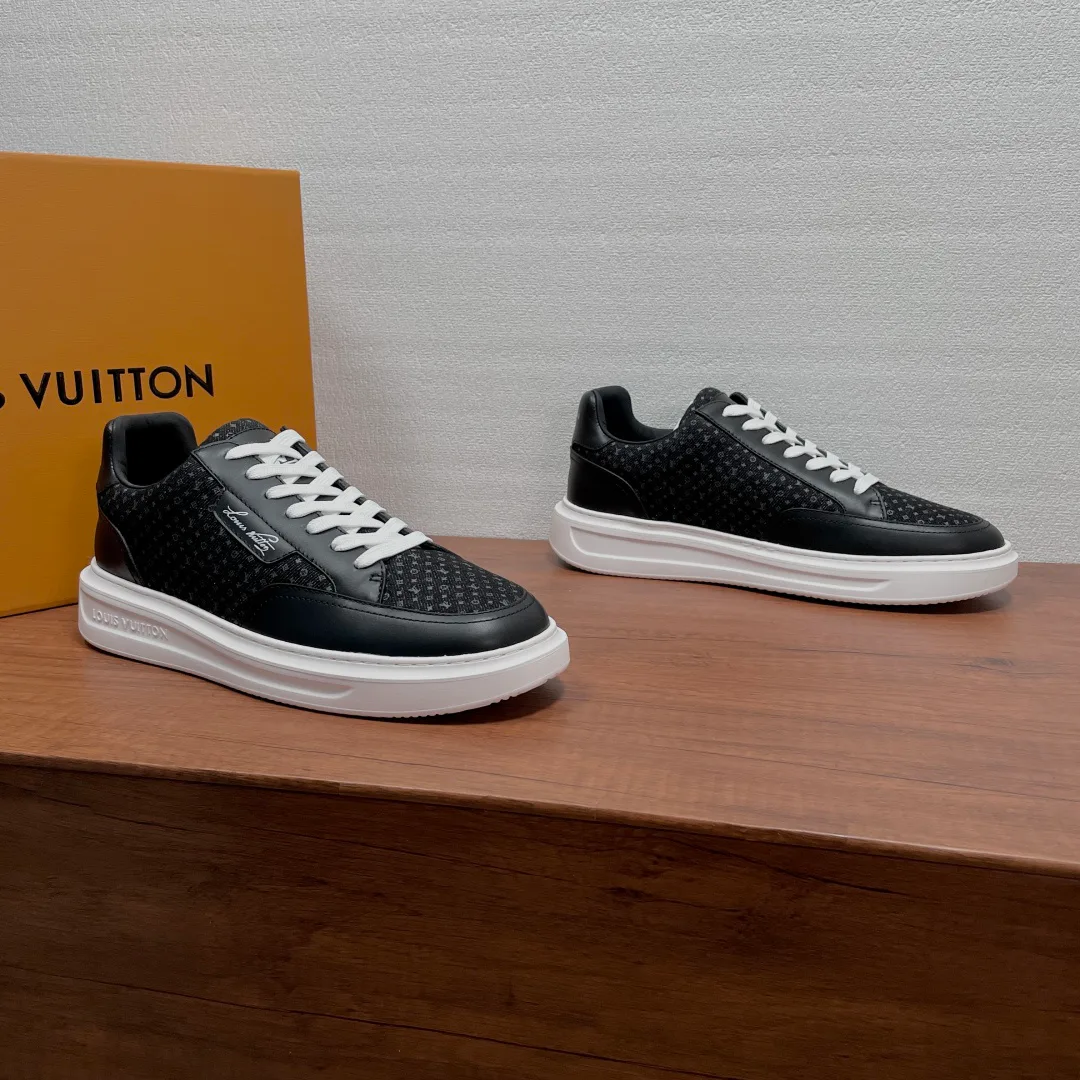 Кроссовки Мужские Louis Vuitton 18000613