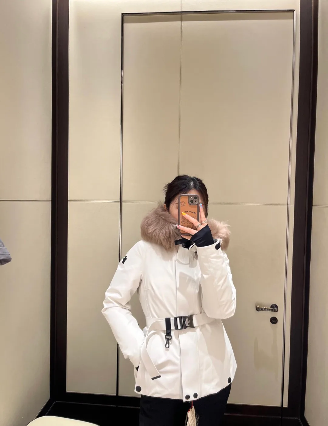 Куртки И Пуховики Женские Moncler 19648742