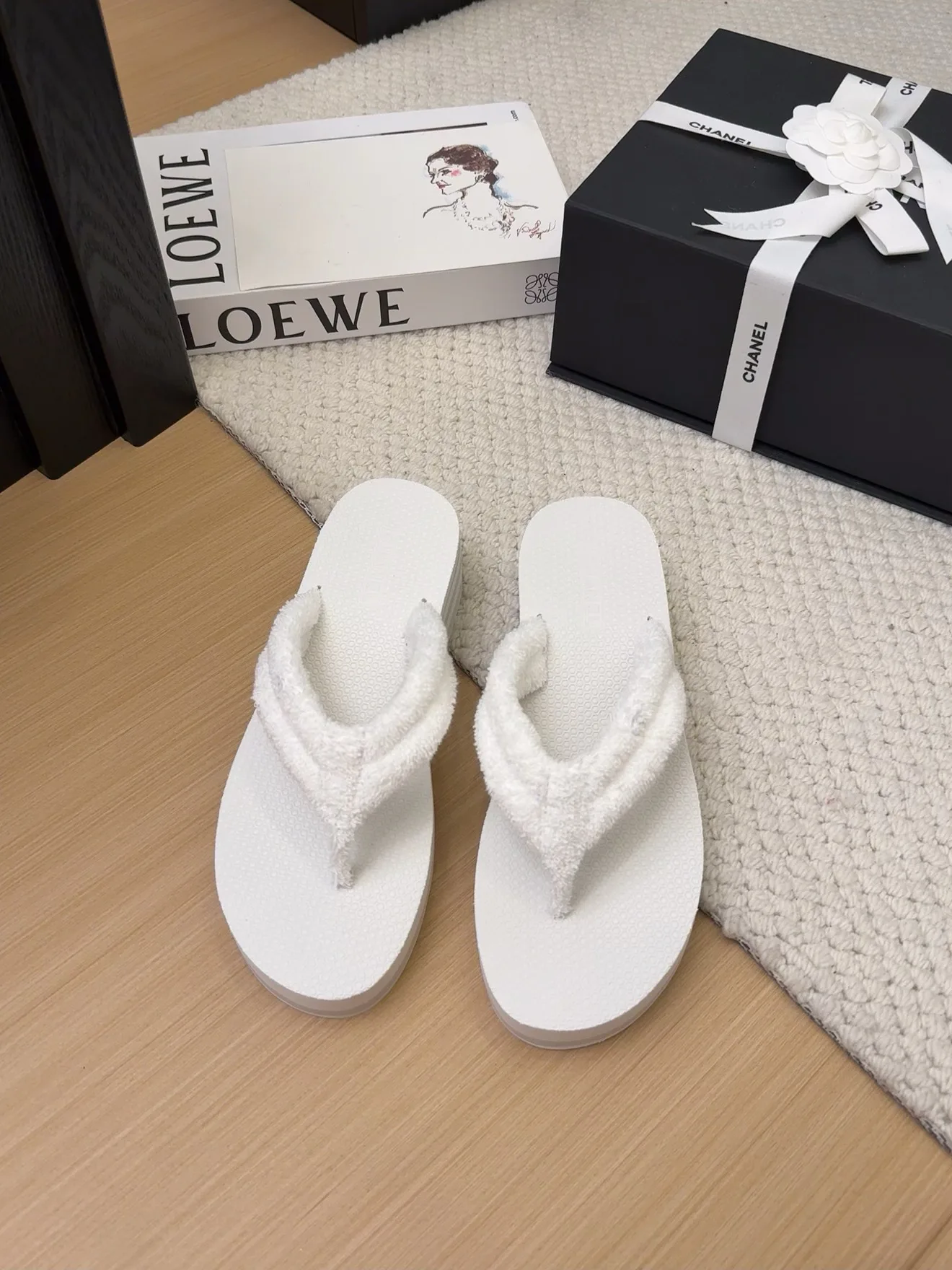 Шлепанцы Женские Chanel 28368