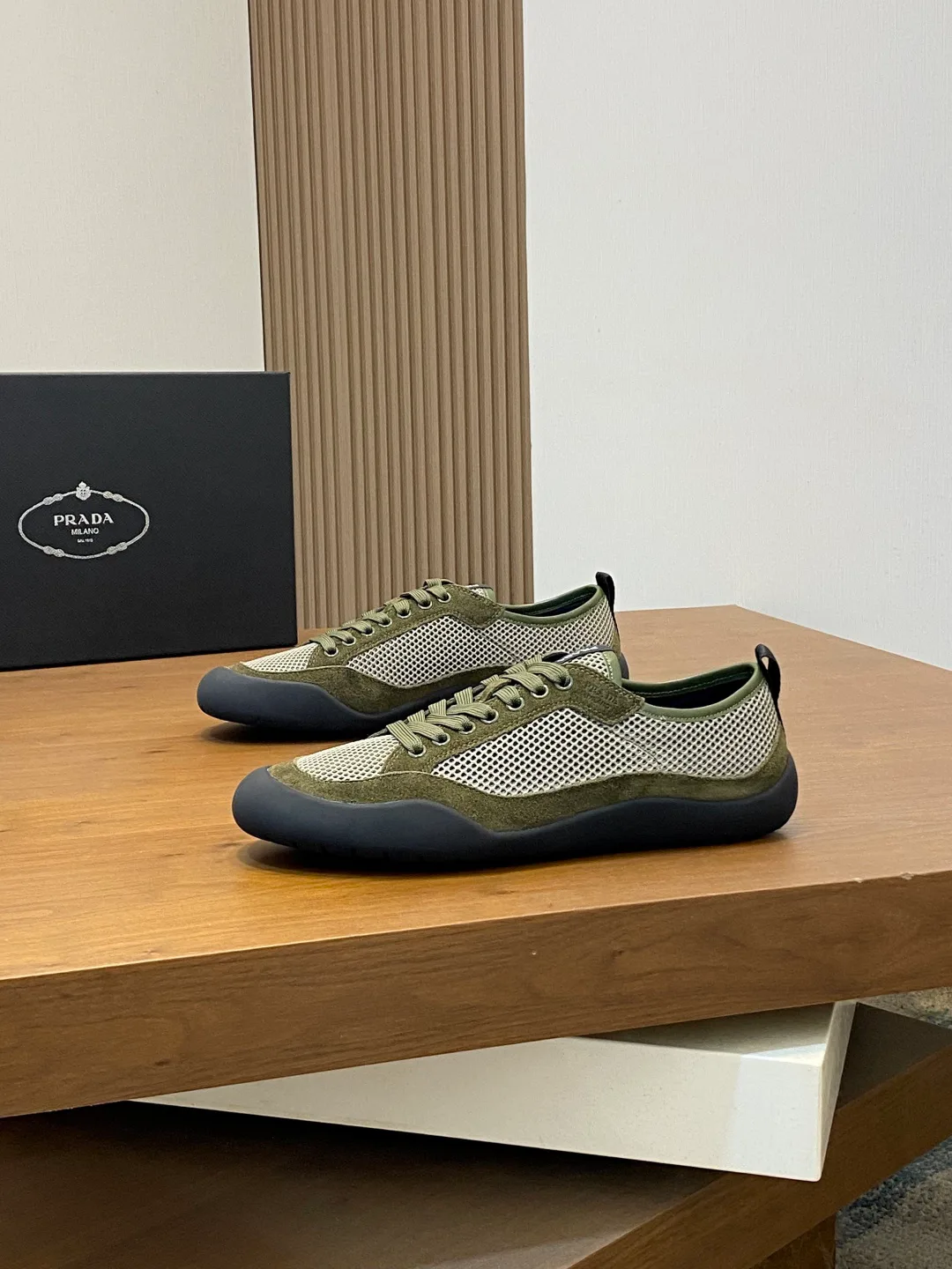 Кроссовки Мужские Prada 12621313