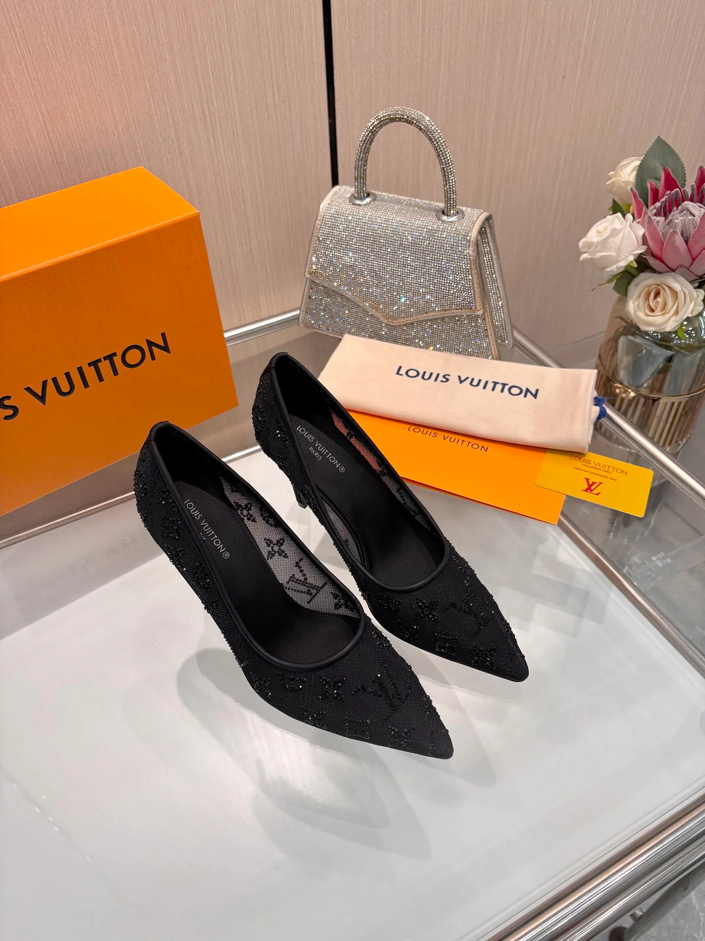 Туфли Женские Louis Vuitton 19597270