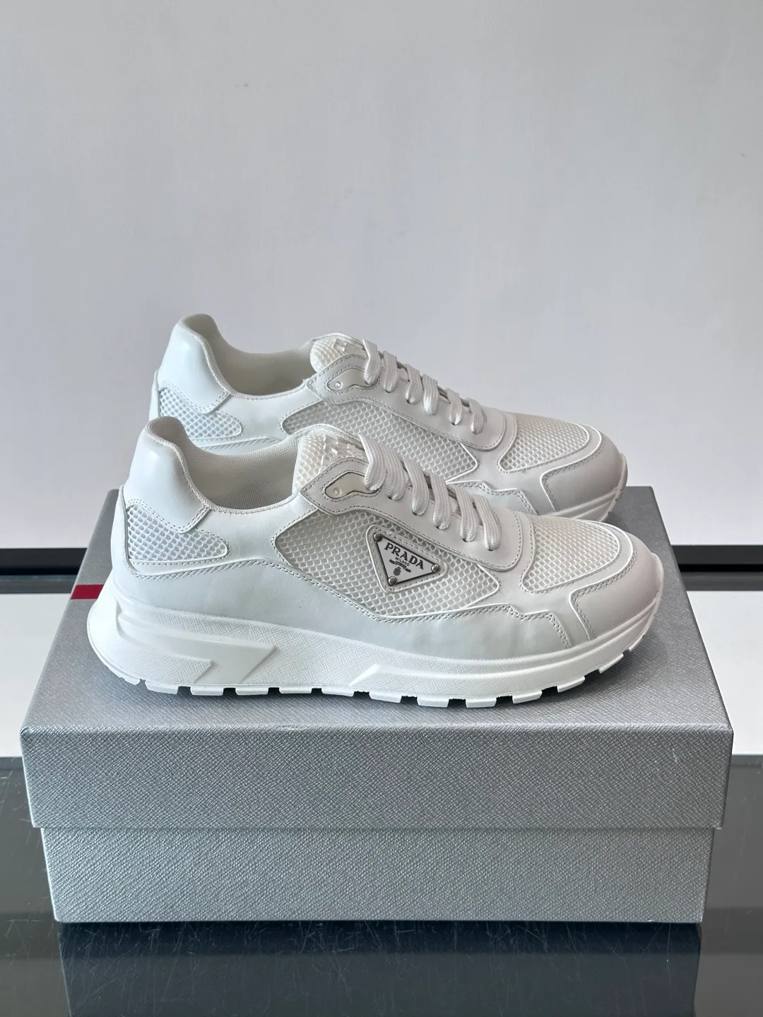 Кроссовки Мужские Prada 18872007