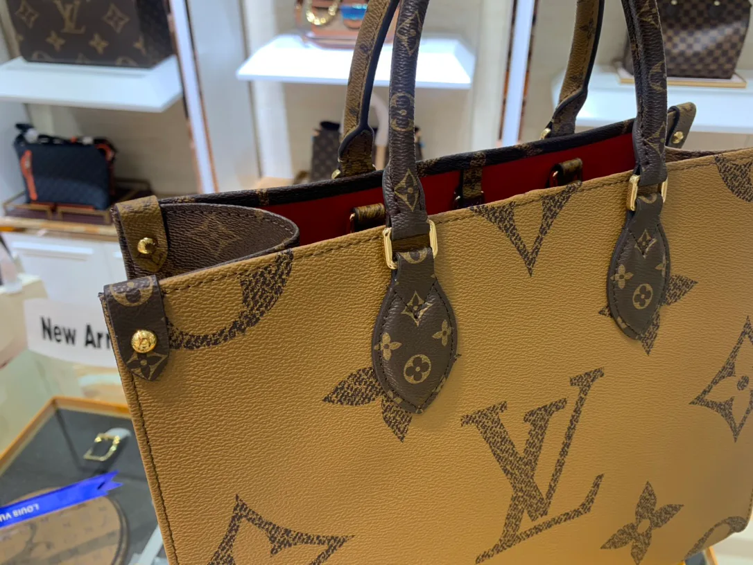 Классические Сумки Женские Louis Vuitton 1270519