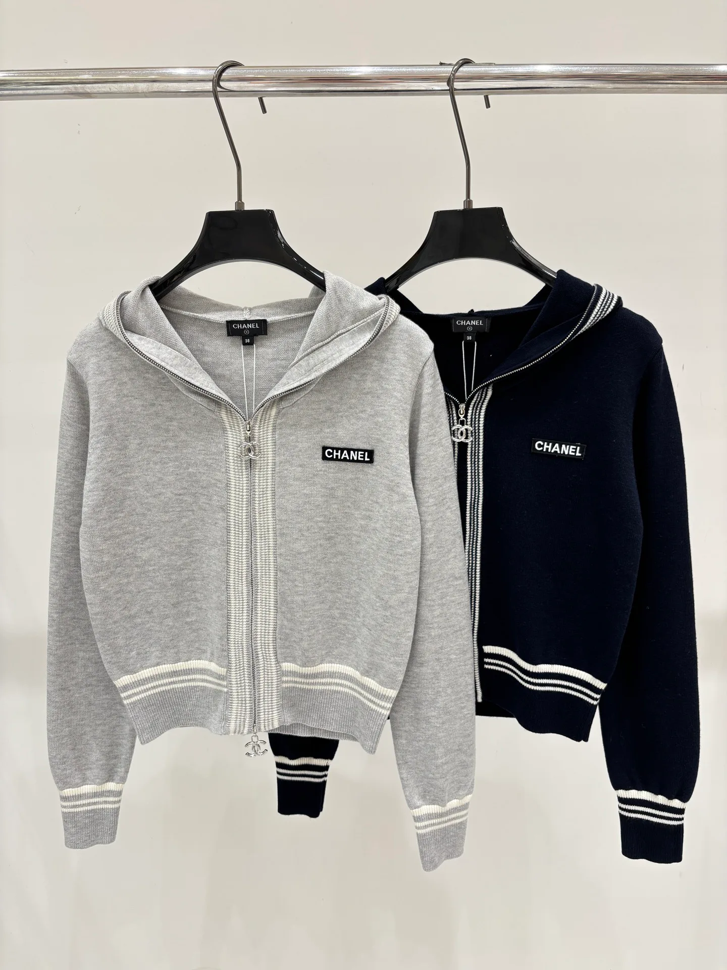 Джемперы И Свитеры Женские Chanel 17932553