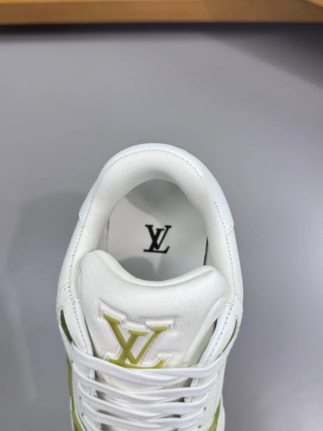 Кроссовки Мужские Louis Vuitton 152531