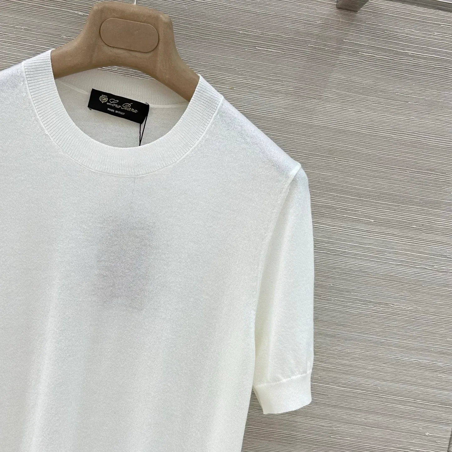 Футболки Женские Loro Piana 11517050